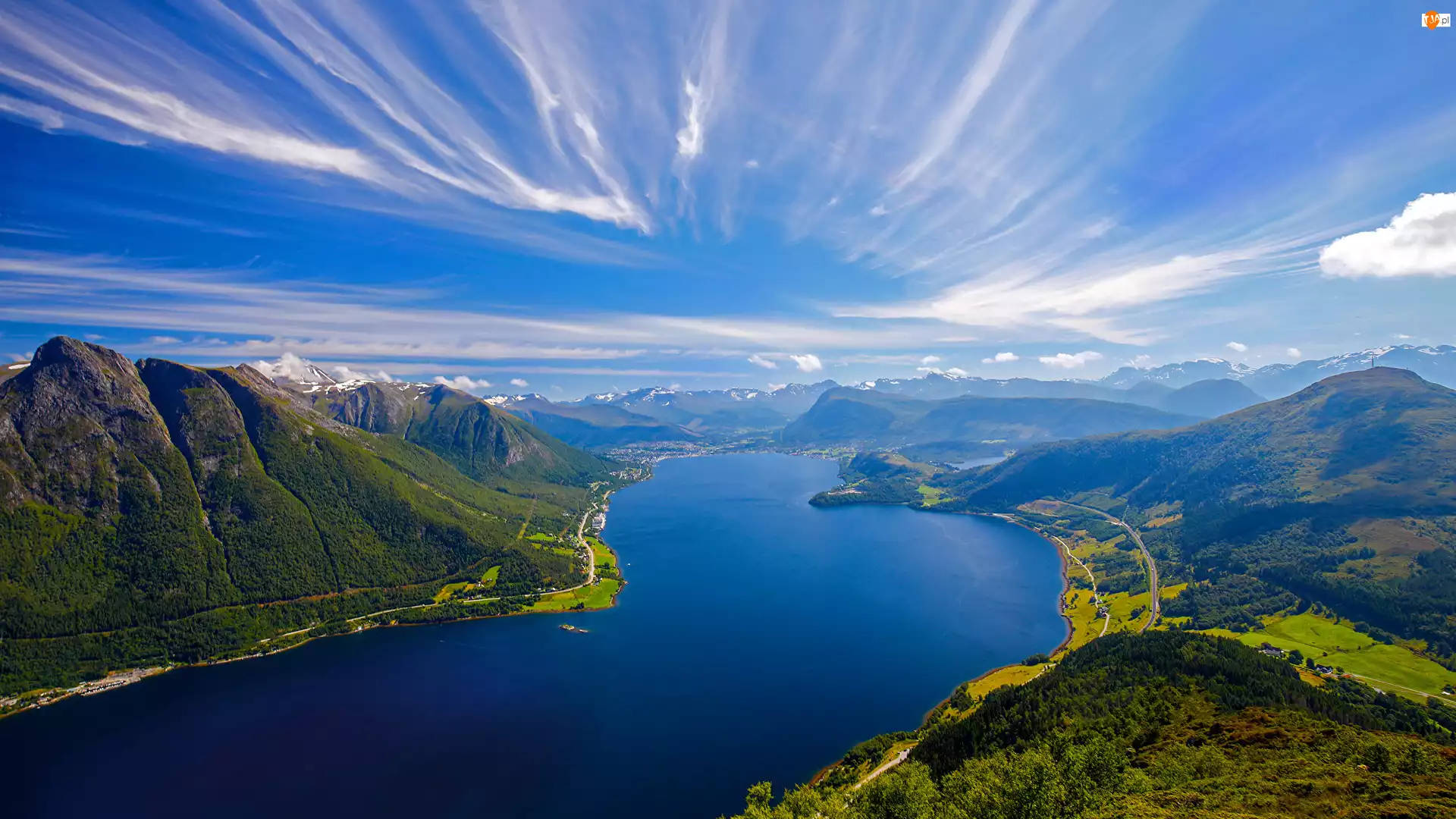 Gmina Orsta, Fiord, Chmury, Norwegia, Niebo, Góry, Orstafjorden