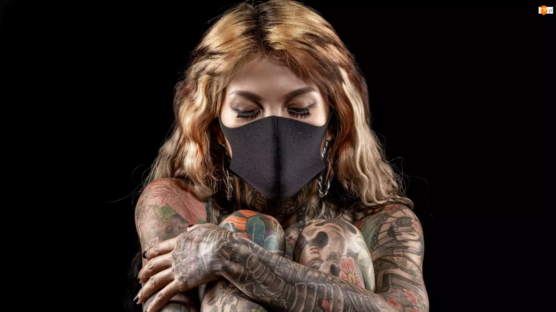 Tatuaże, Kobieta, Maska
