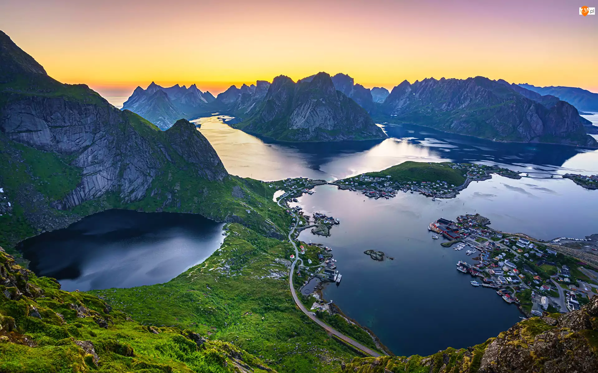 Norwegia, Góry, Lofoty, Morze Norweskie