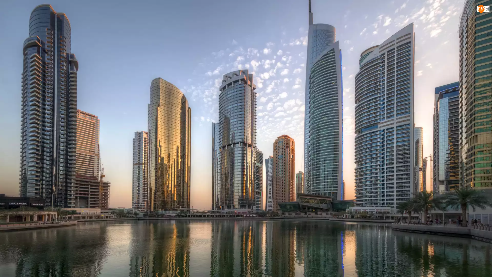 Niebo, Zjednoczone Emiraty Arabskie, Dubaj, Wieżowce