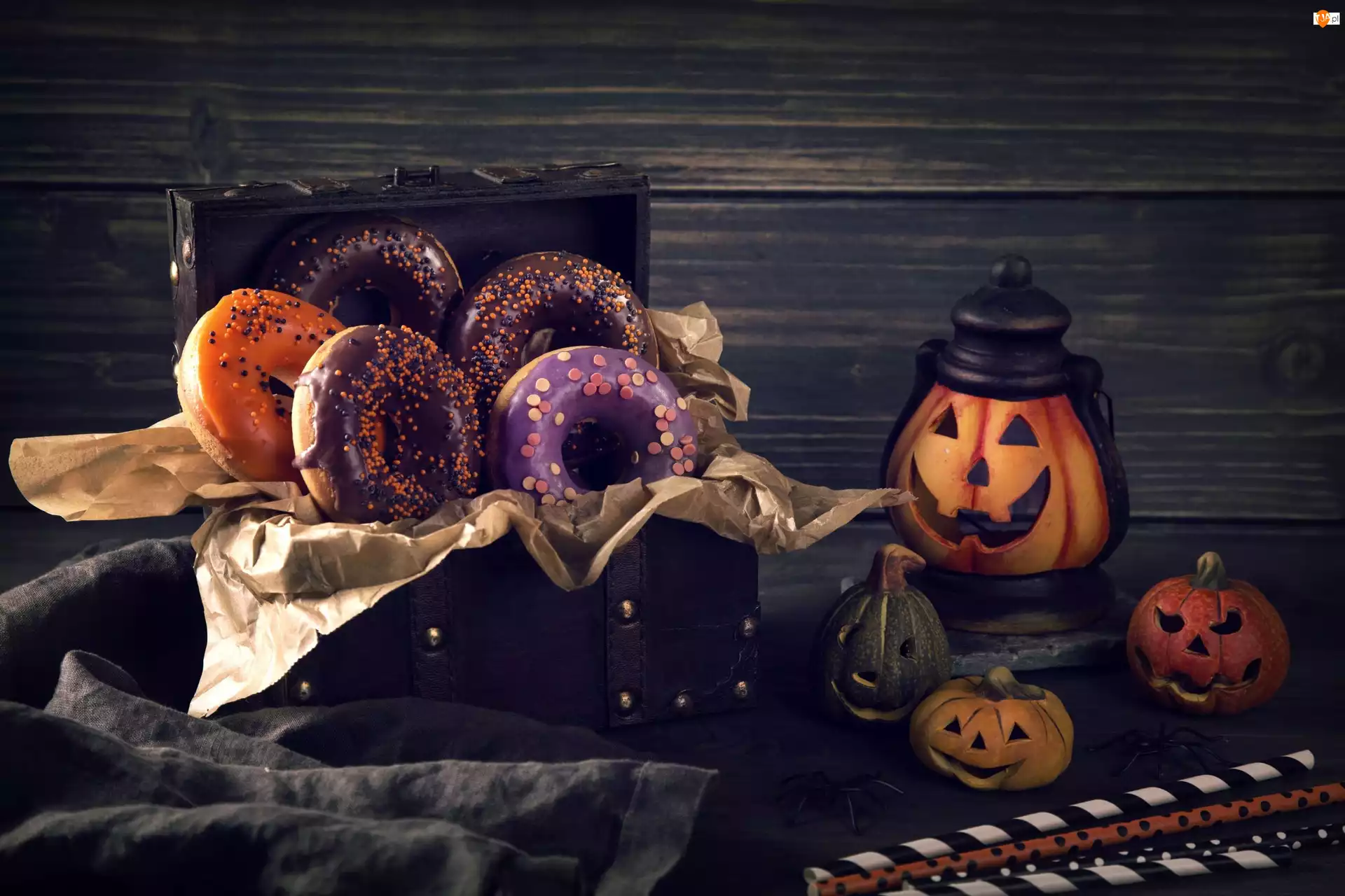 Donuty, Halloween, Dynie, Pączki
