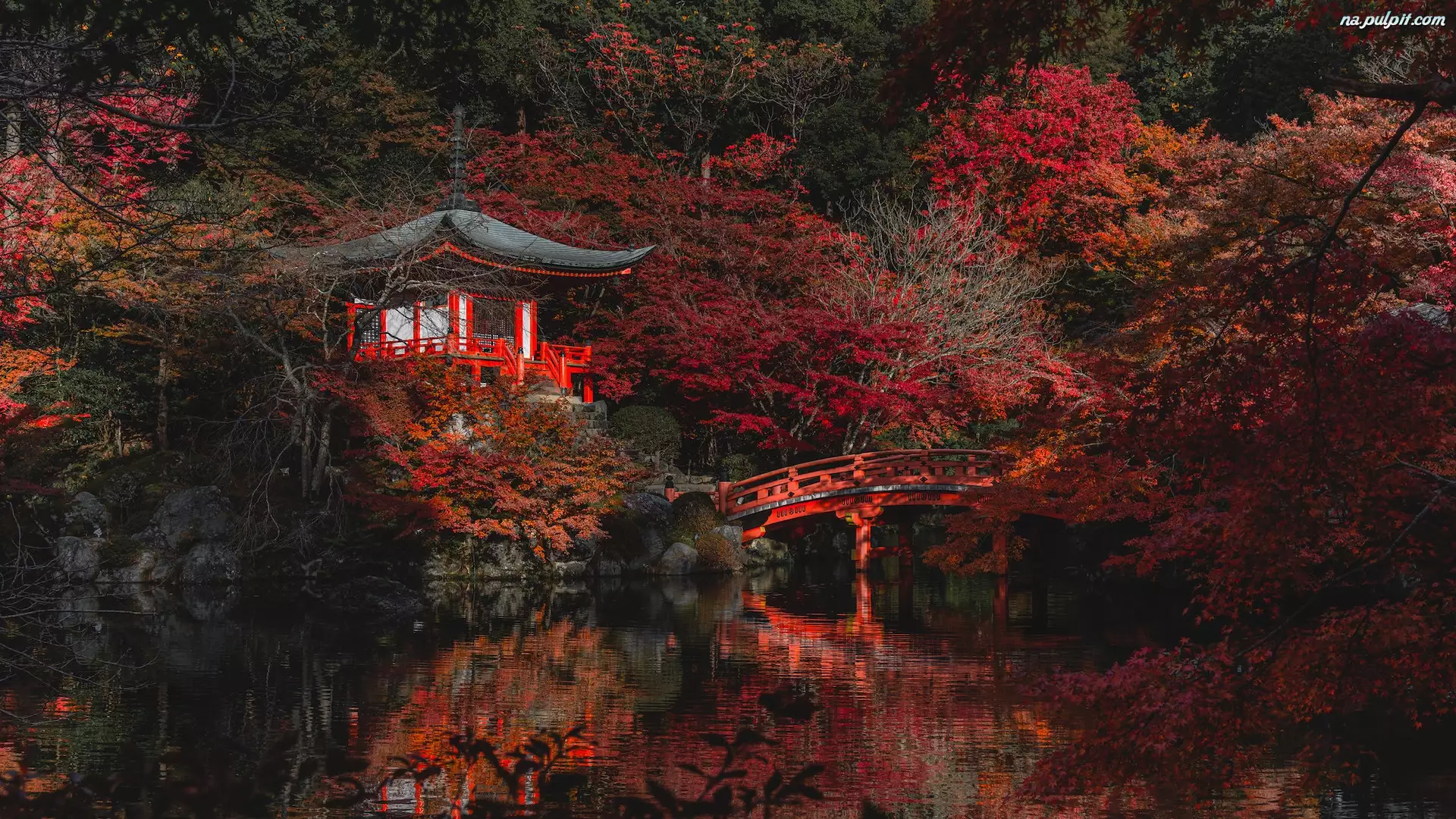 Odbicie, Kioto, Jesień, Drzewa, Mostek, Świątynia, Bentendo Temple, Japonia, Kompleks Daigo-ji