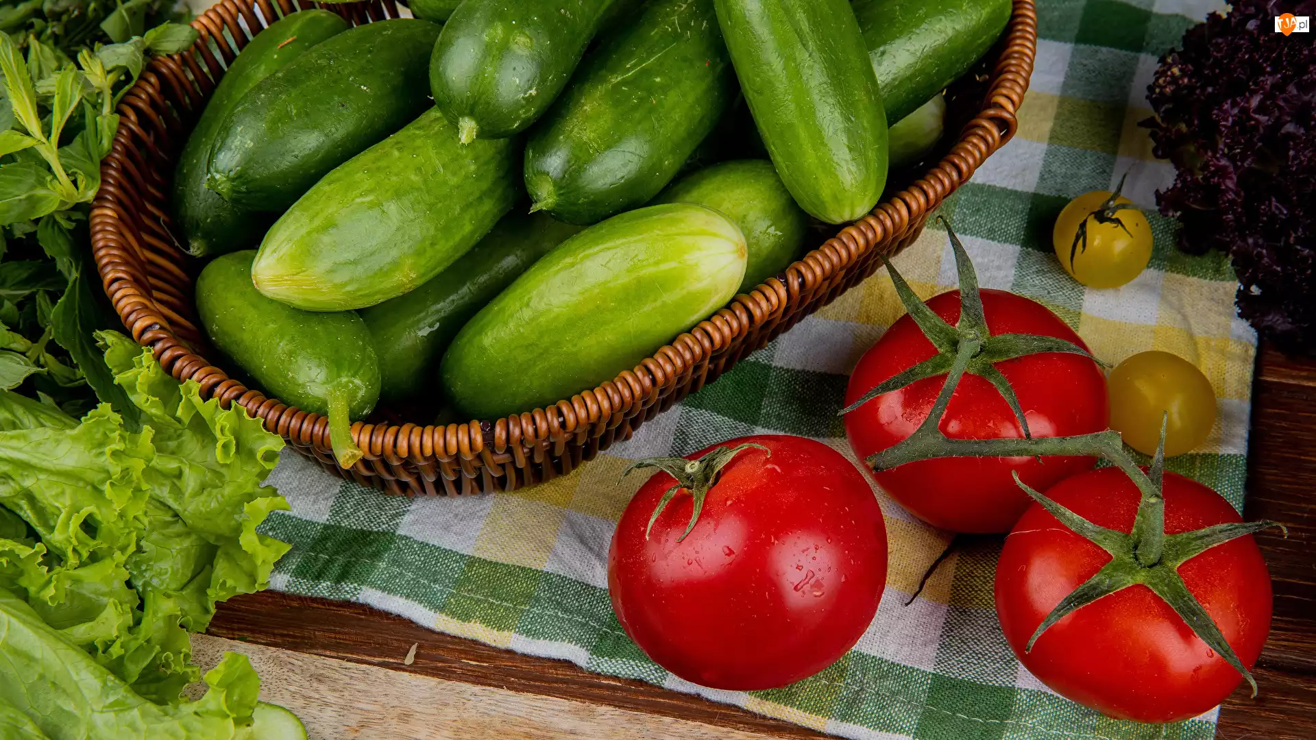 Pomidory, Koszyk, Warzywa, Ogórki