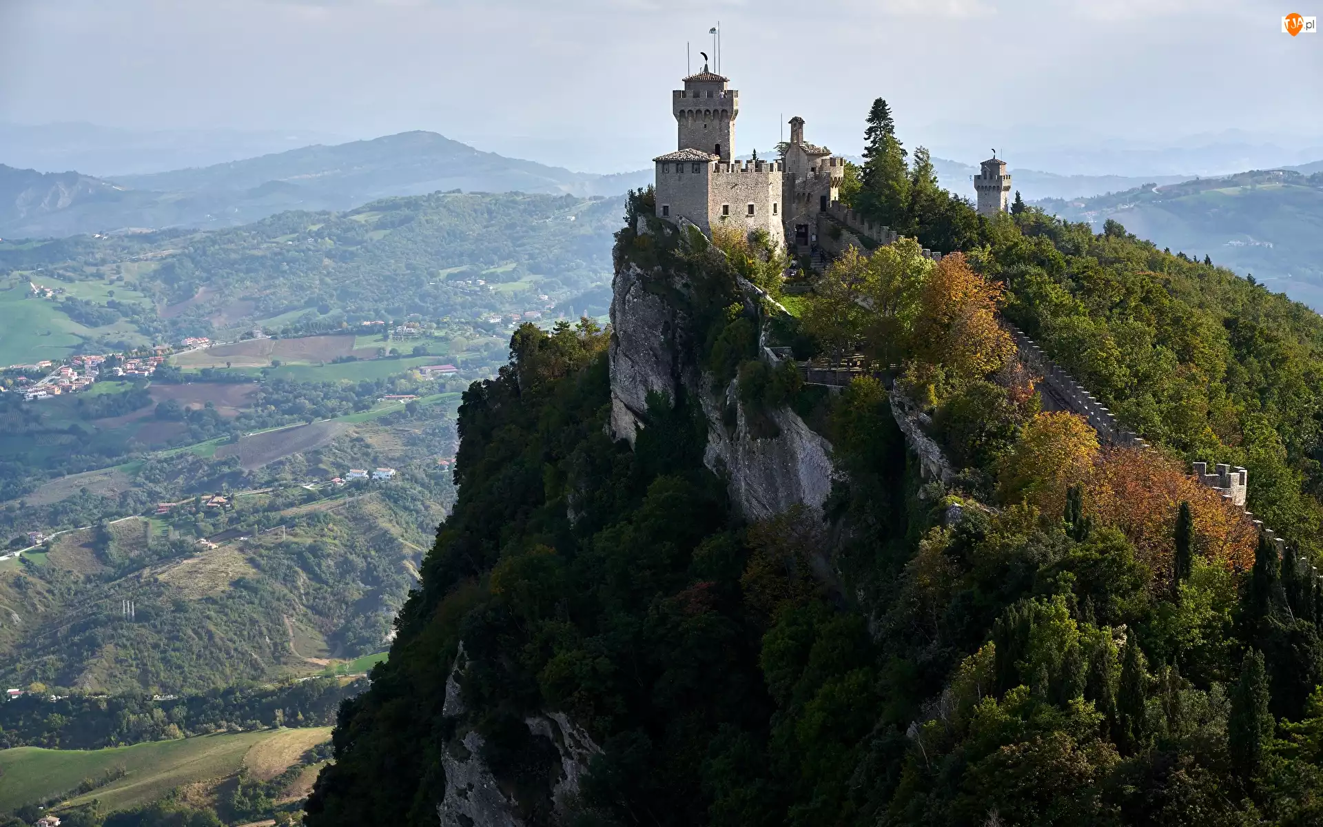 Zamek De La Fratta, Panorama, Góra Titano, San Marino, Drzewa