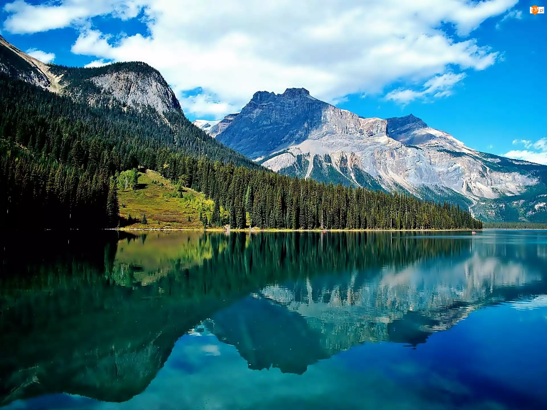Jezioro Emerald Lake, Kanada, Kolumbia Brytyjska, Park Narodowy Yoho