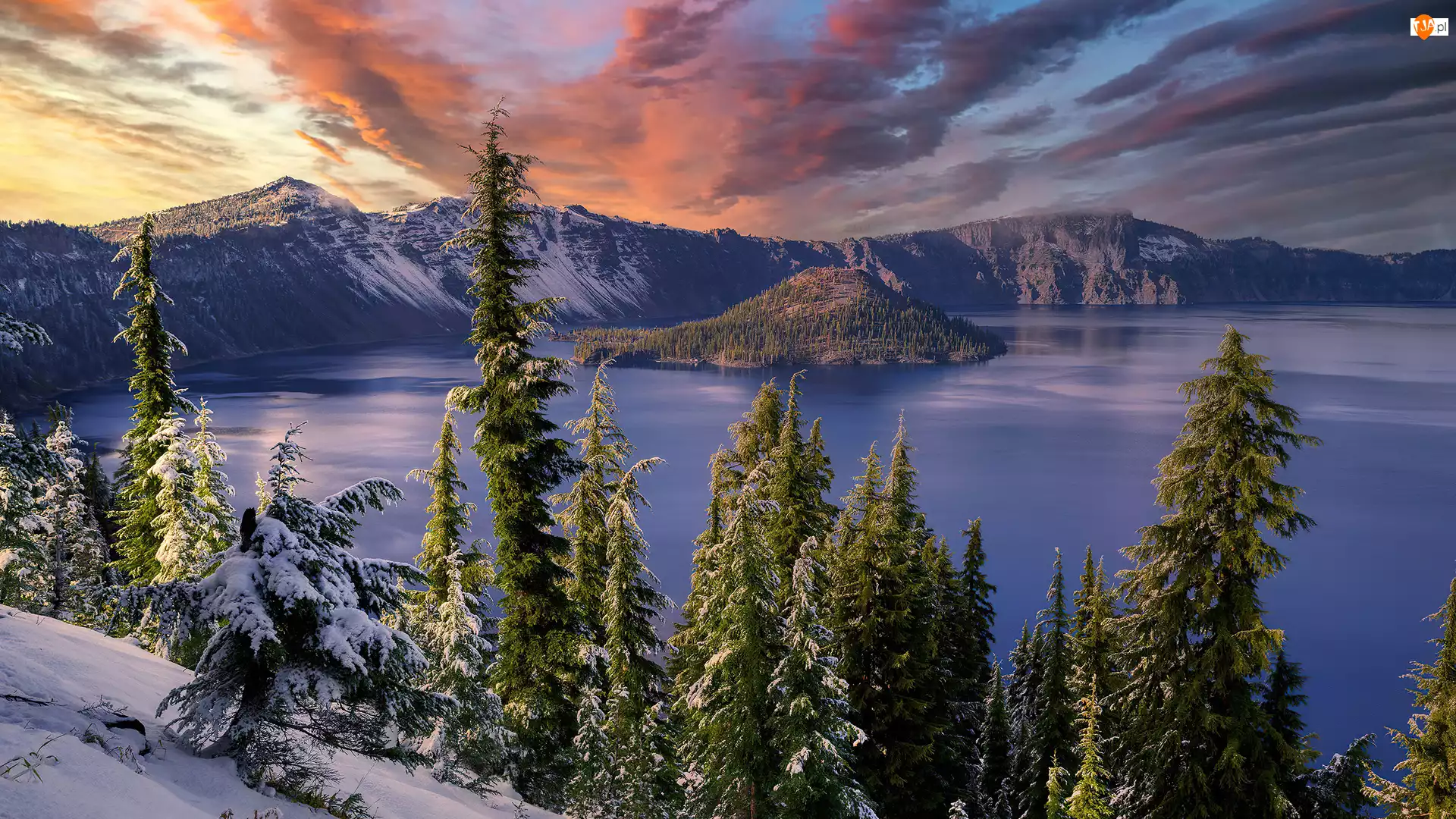 Chmury, Park Narodowy Jeziora Kraterowego Góry, Wyspa Czarodzieja, Stan Oregon, Jezioro Kraterowe, Śnieg, Stany Zjednoczone, Drzewa