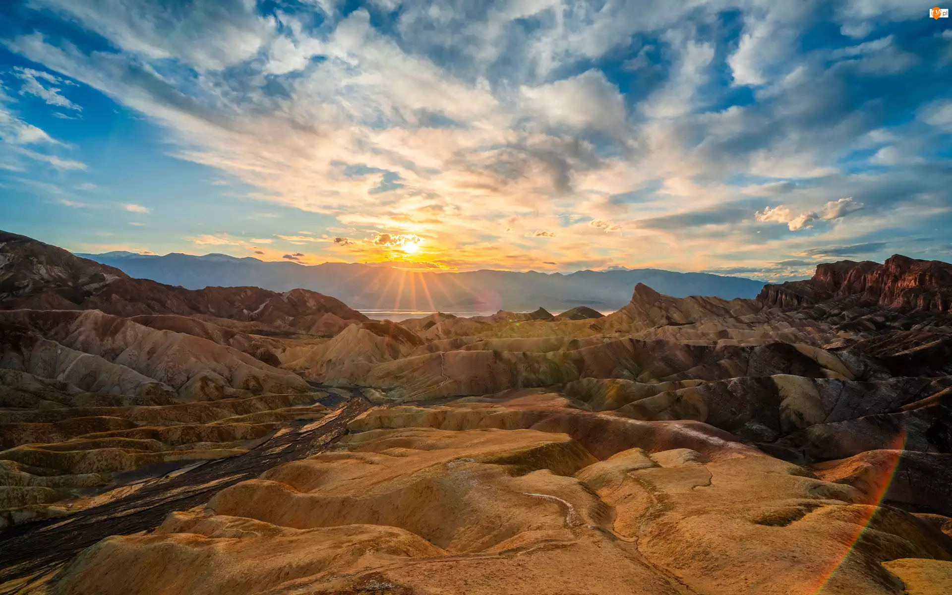 Kalifornia, Góry, Park Narodowy Death Valley, Stany Zjednoczone, Promienie, Zachód słońca, Skały