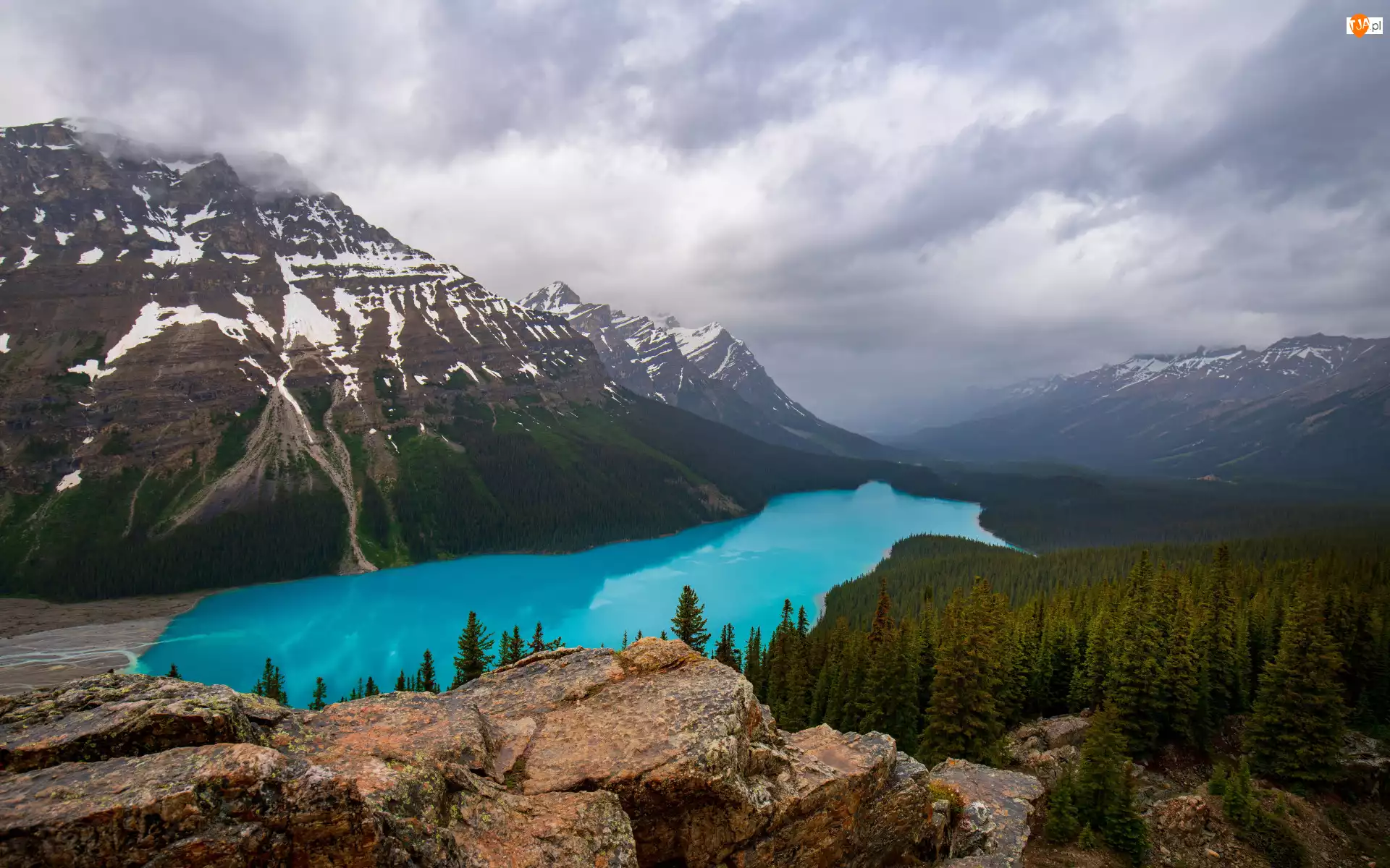 Kanada, Jezioro, Prowincja Alberta, Chmury, Kamienie, Peyto Lake, Góry, Park Narodowy Banff, Lasy