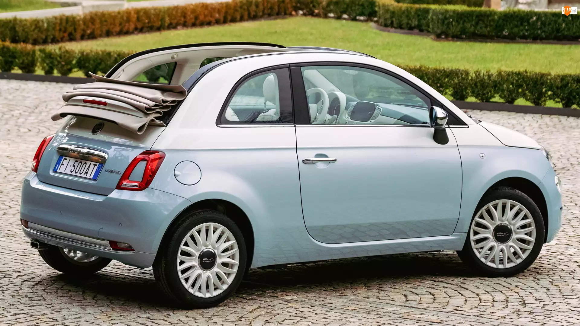 Collezione 1957, Fiat 500C, Hybrid