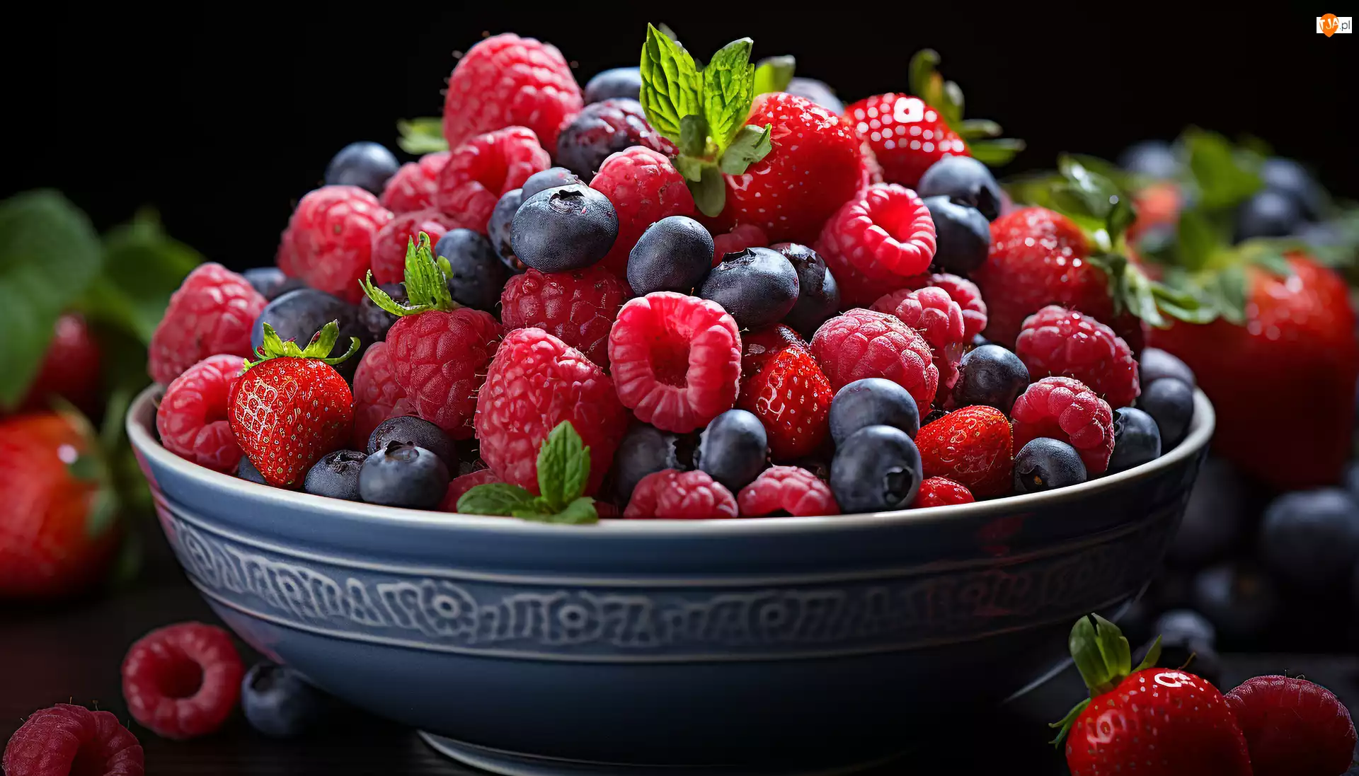 Maliny, Owoce, Listki, Miska, Jagody, Szara