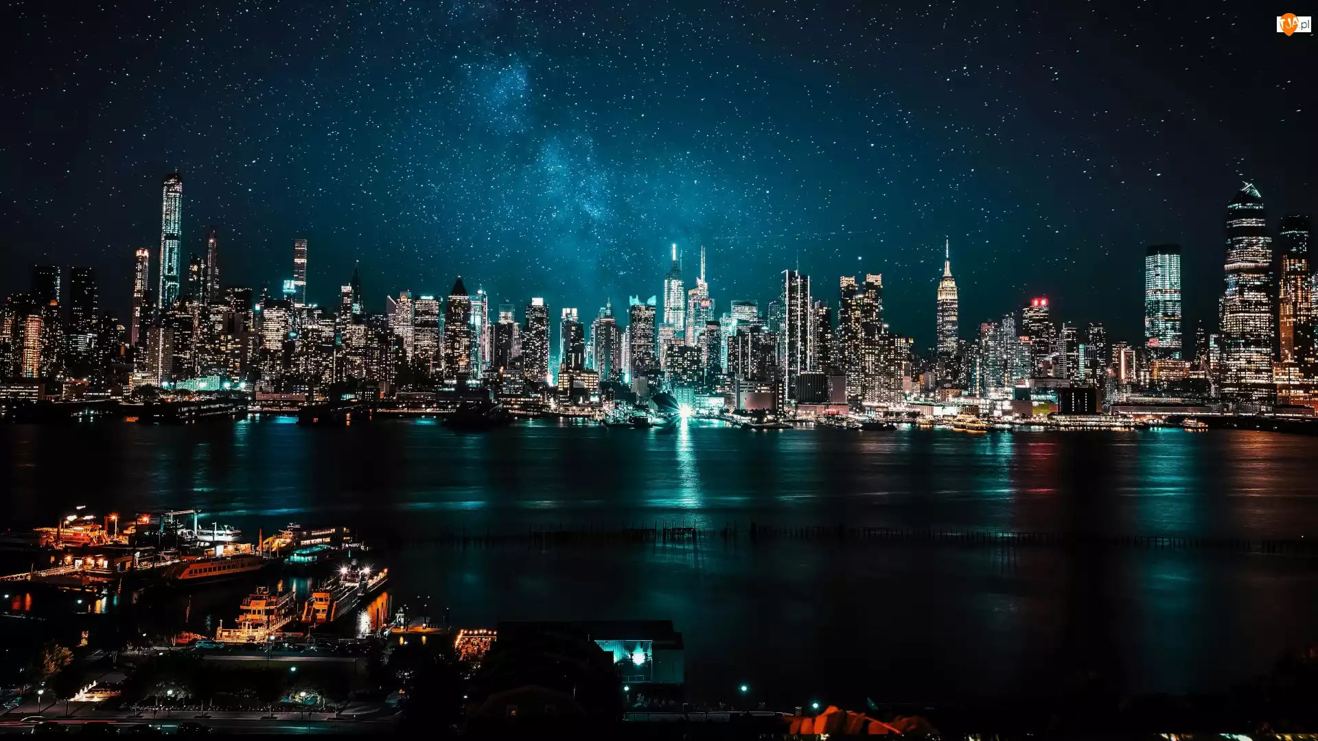 Miasto nocą, Rzeka Hudson, Niebo, Nowy Jork, Noc, Wieżowce, Stany Zjednoczone, Rozgwieżdżone