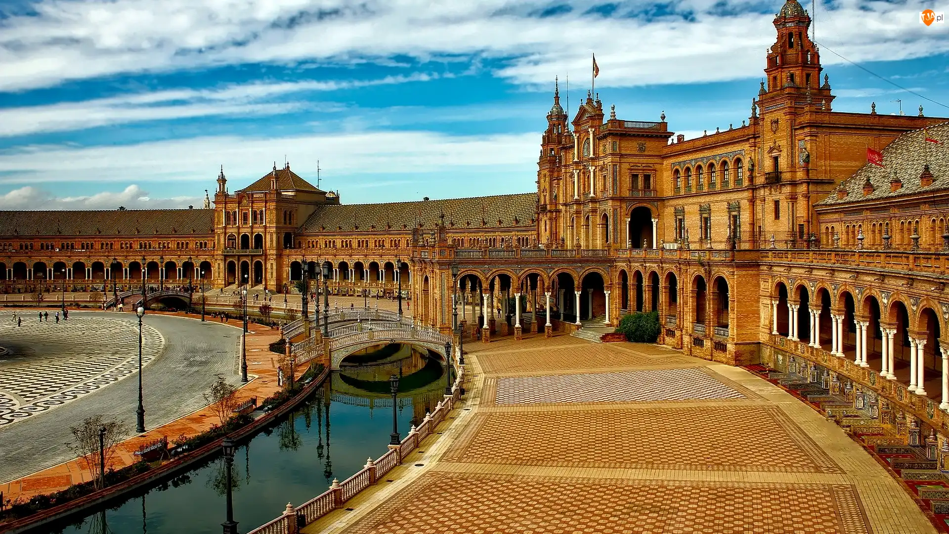 Hiszpania, Plac Hiszpański, Andaluzja, Budynek, Sewilla, Fosa, Most, Park Marii Luizy, Pawilon