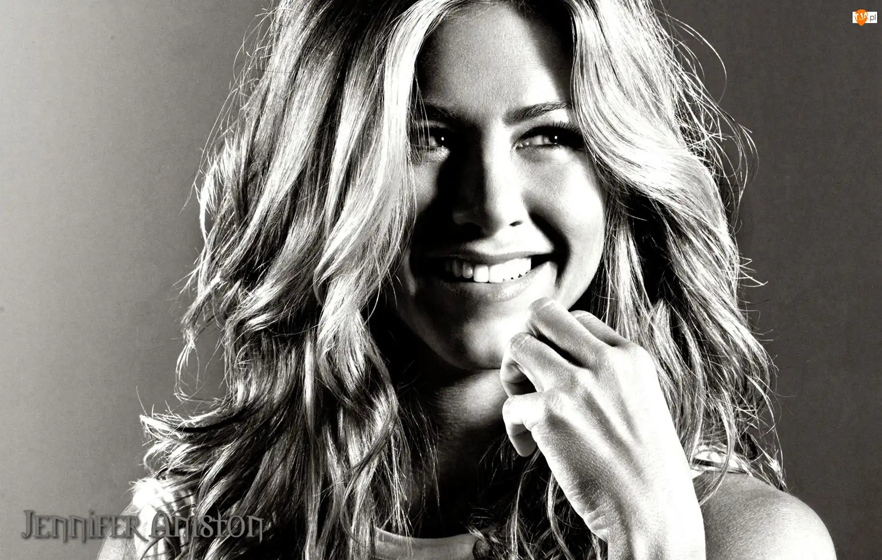 Uśmiech, Jennifer Aniston