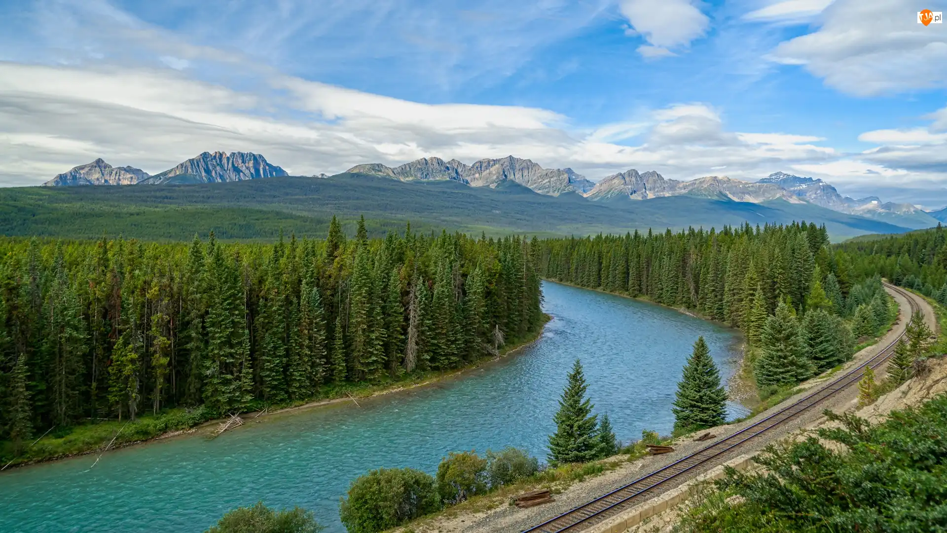Chmury, Góry, Tory, Rzeka Bow River, Park Narodowy Banff, Canadian Rockies, Drzewa, Kanada, Lasy