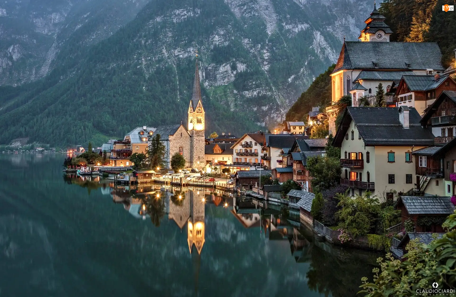 Kościół, Góry, Austria, Domy, Hallstatt, Jezioro Hallstattersee, Alpy Salzburskie