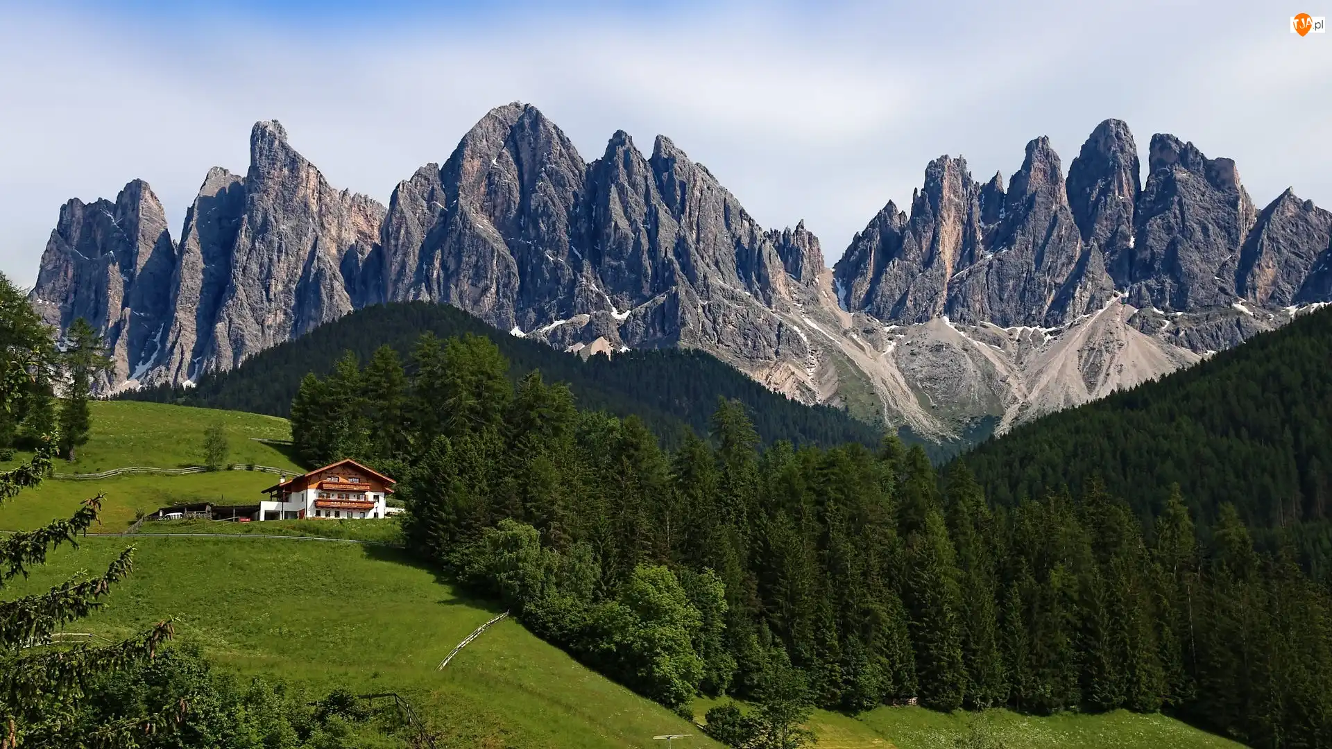 Dolomity, Góry, Dom, Włochy, Drzewa, Park Przyrody Puez Odle