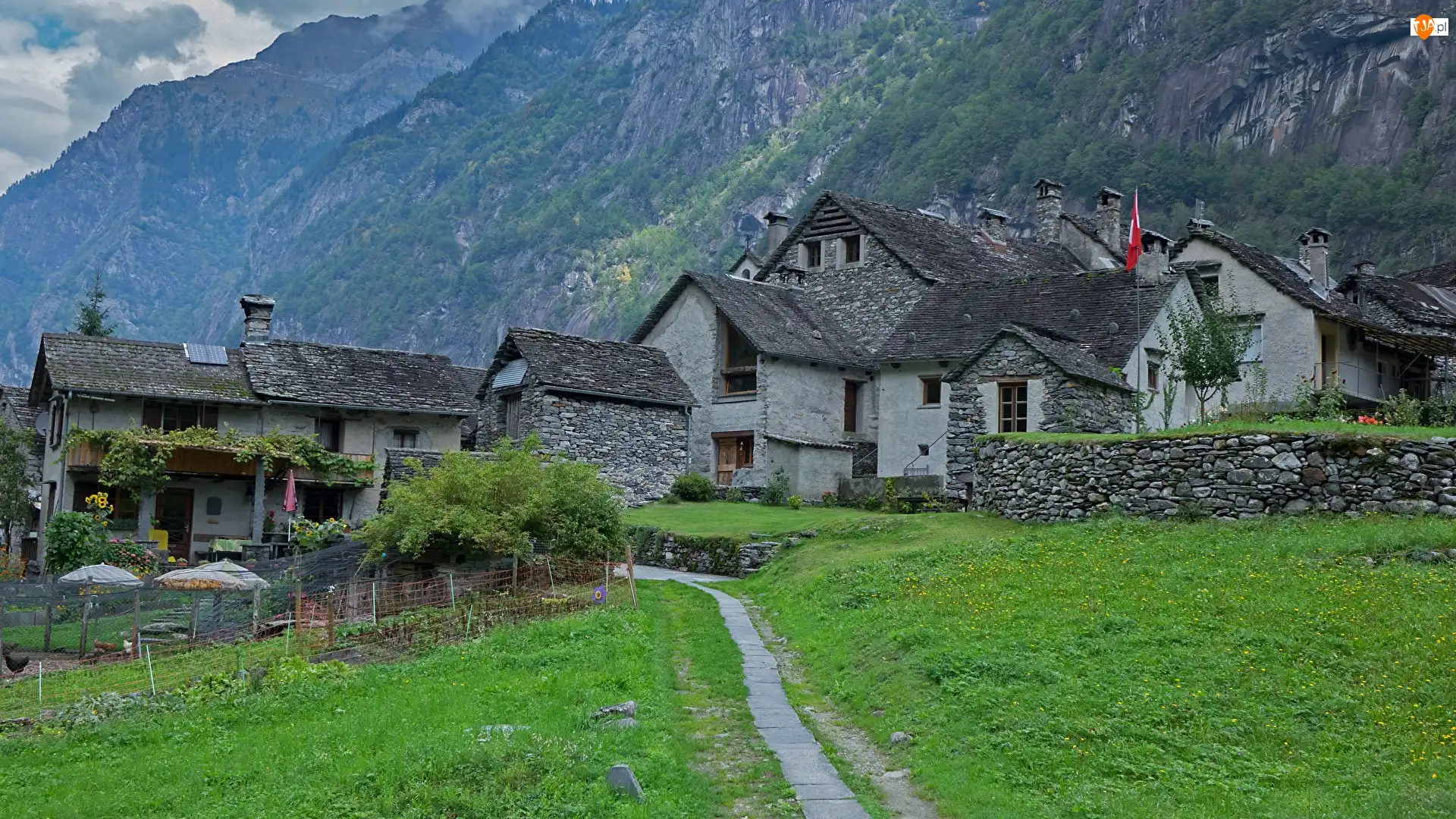 Ticino, Dolina Bavona, Domy, Szwajcaria, Kamienne, Alpy, Góry