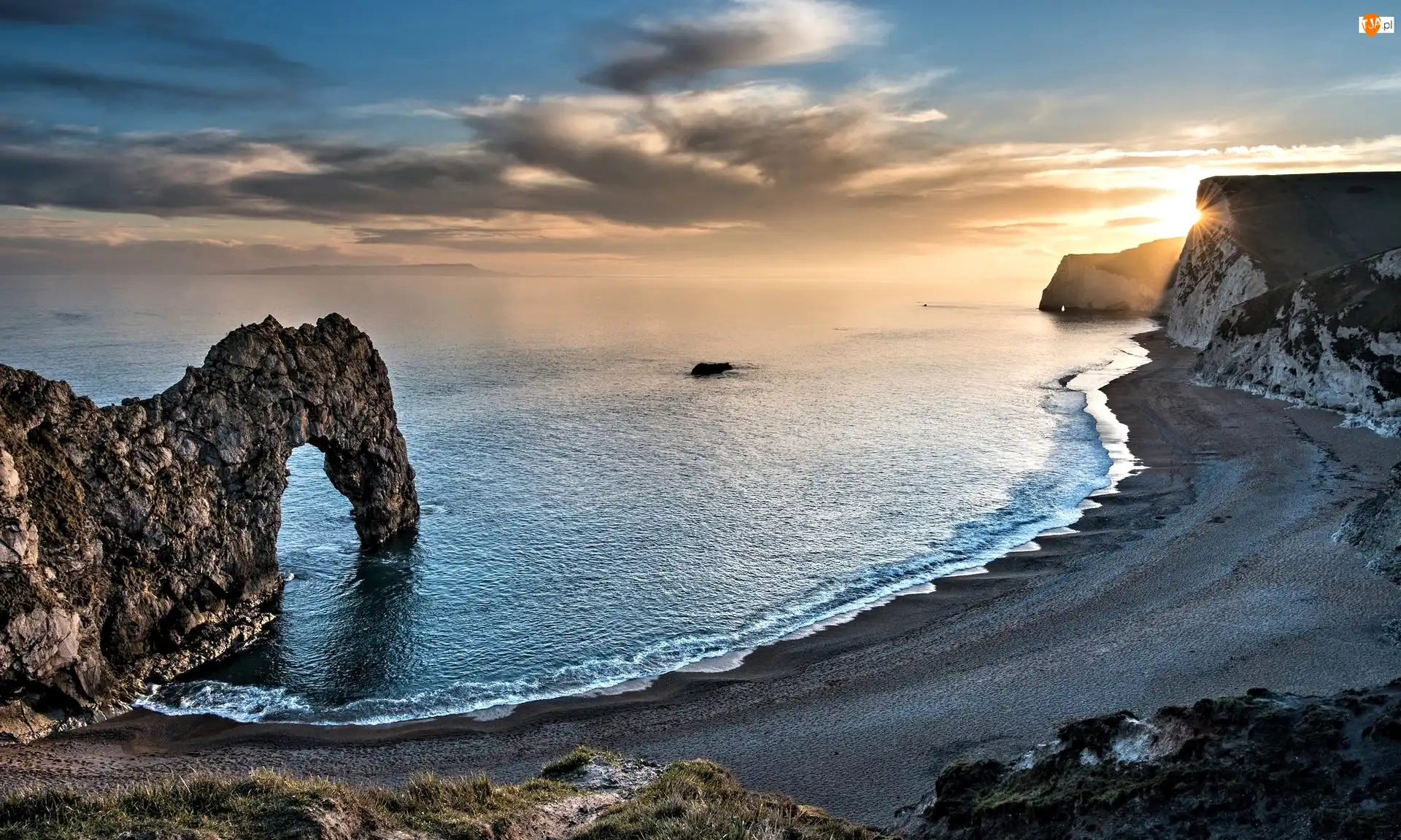 Durdle Door, Anglia, Skały, Brzeg, Wybrzeże Jurajskie, Łuk wapienny, Wschód słońca, Morze