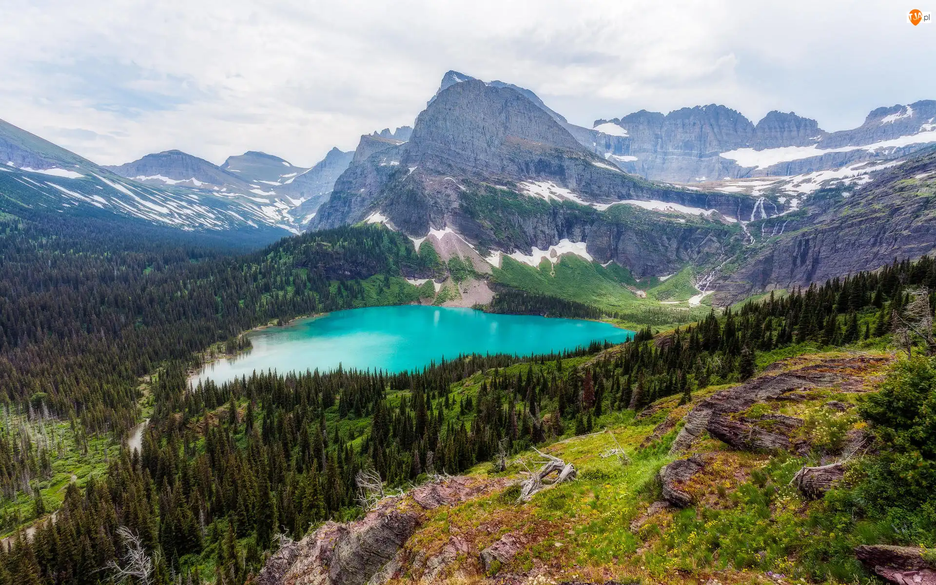 Stany Zjednoczone, Grinnell Lake, Stan Montana, Skały, Chmury, Park Narodowy Glacier, Góry, Jezioro, Drzewa