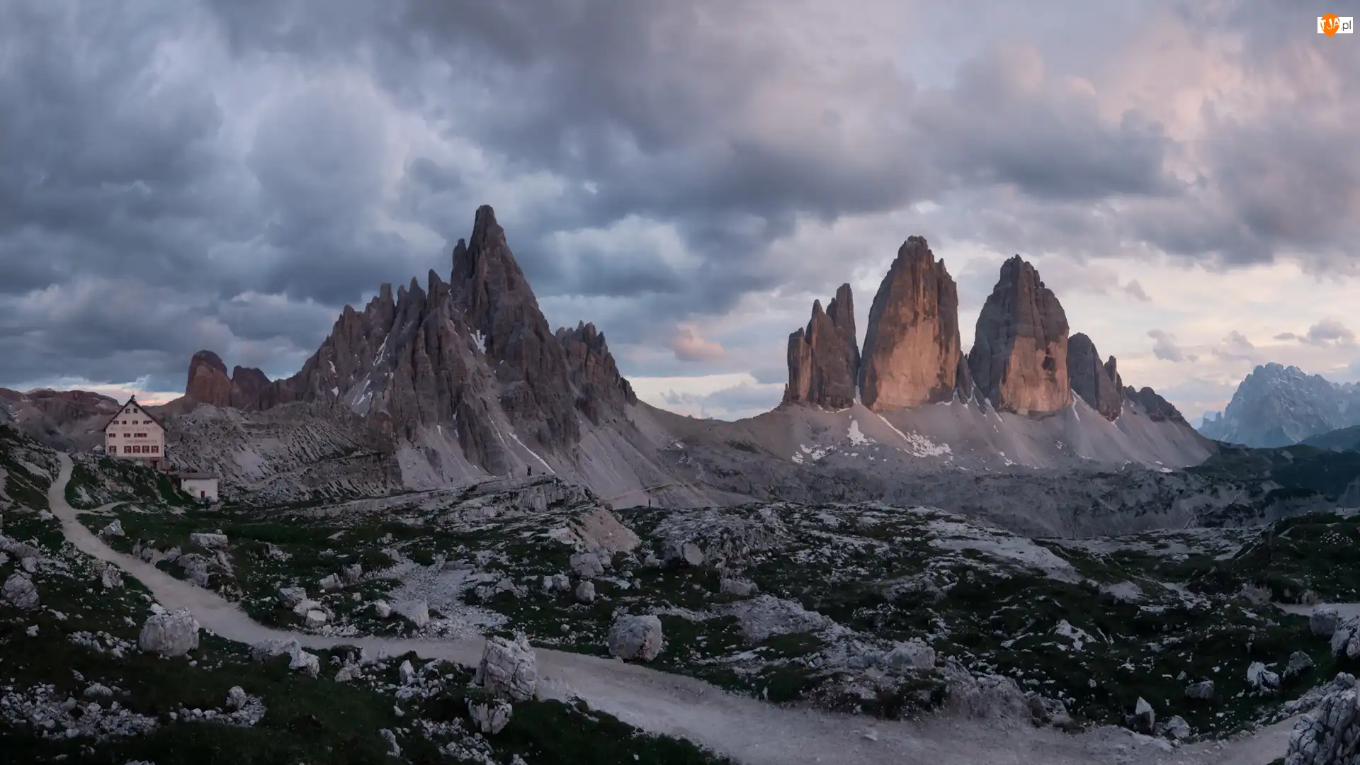 Góry, Dolomity, Skały, Włochy, Dom, Droga, Tre Cime di Lavaredo