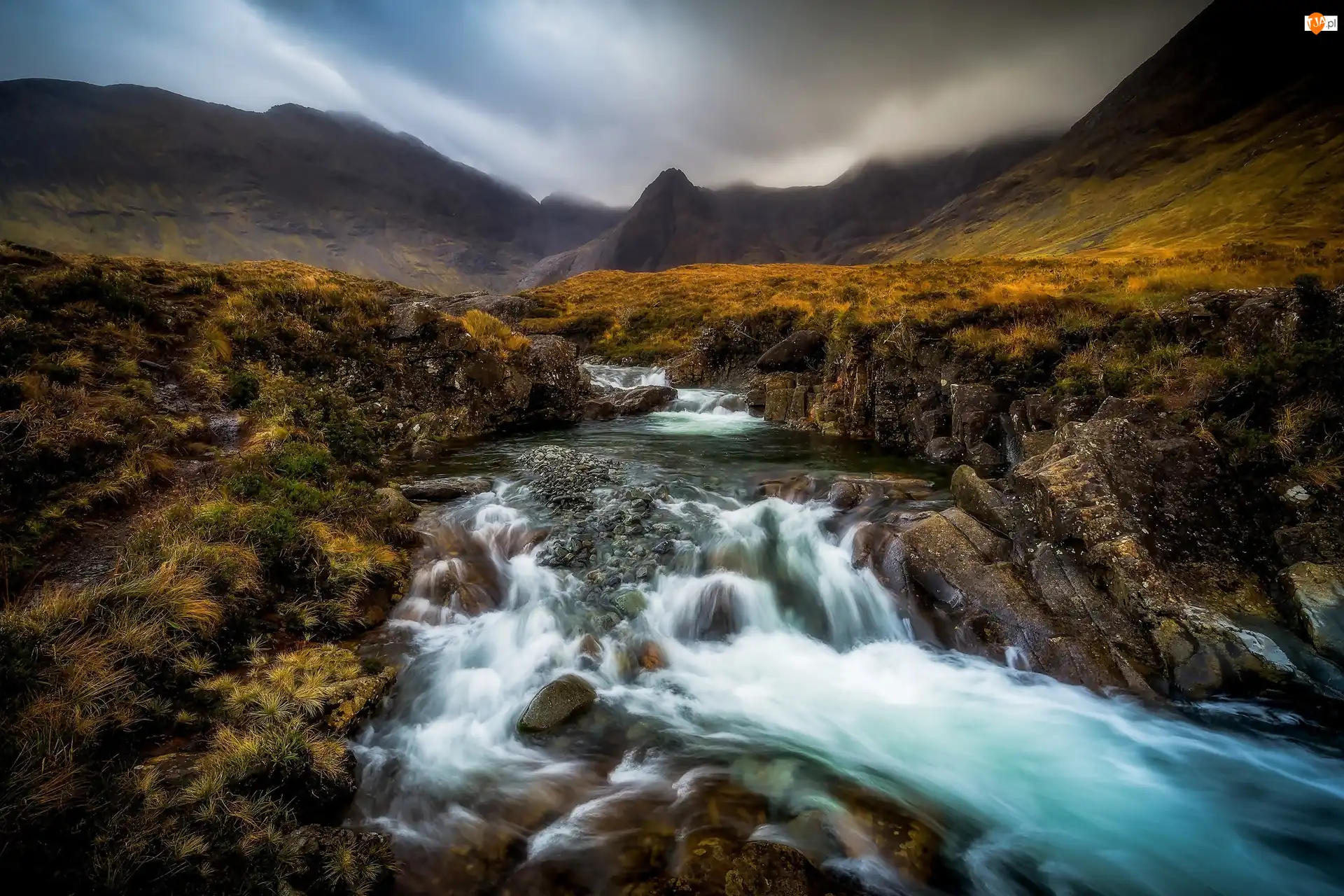 Góry Cuillin, Potok, Highland, Szkocja, Kaskada