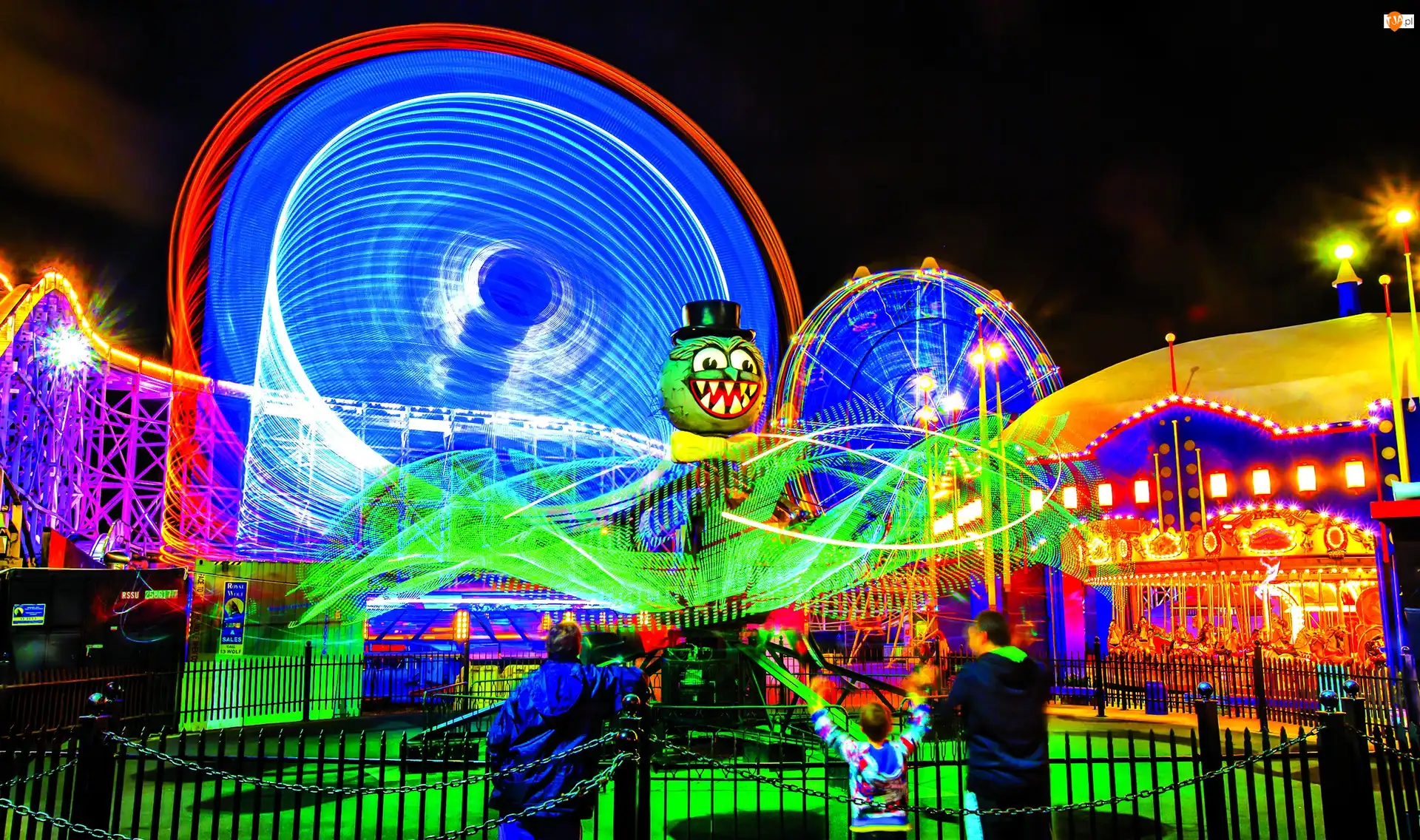 Wesołe miasteczko, Luna Park, Kolorowe