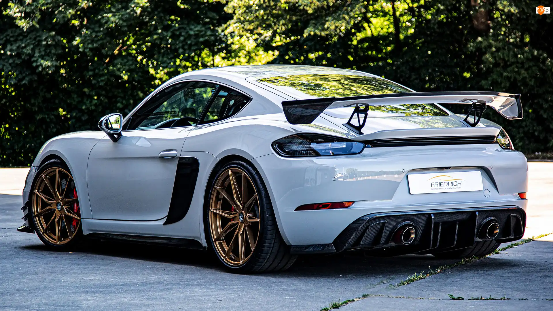 GT4, Porsche 718, Cayman
