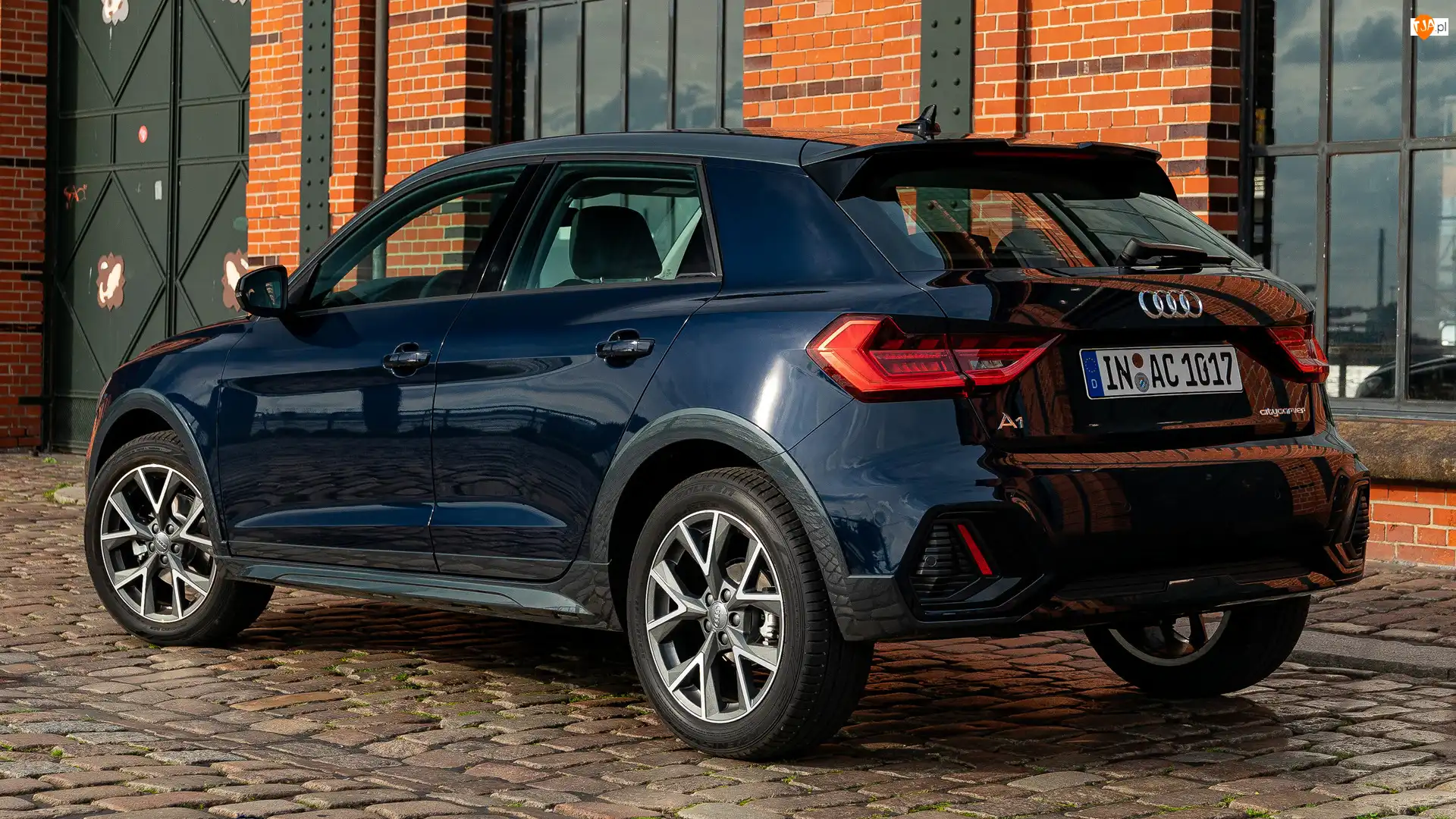 Tyłem, Audi A1 Citycarver