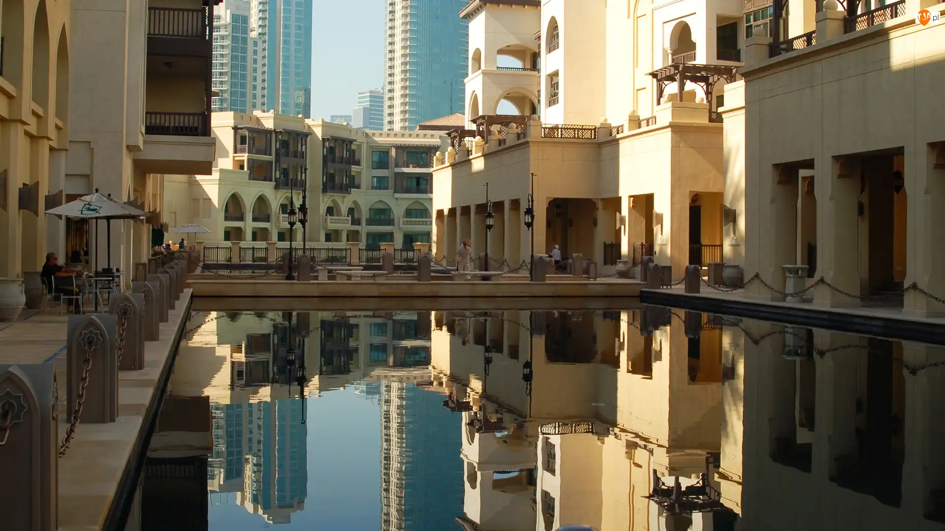 Dubaj, Hotel, Basen