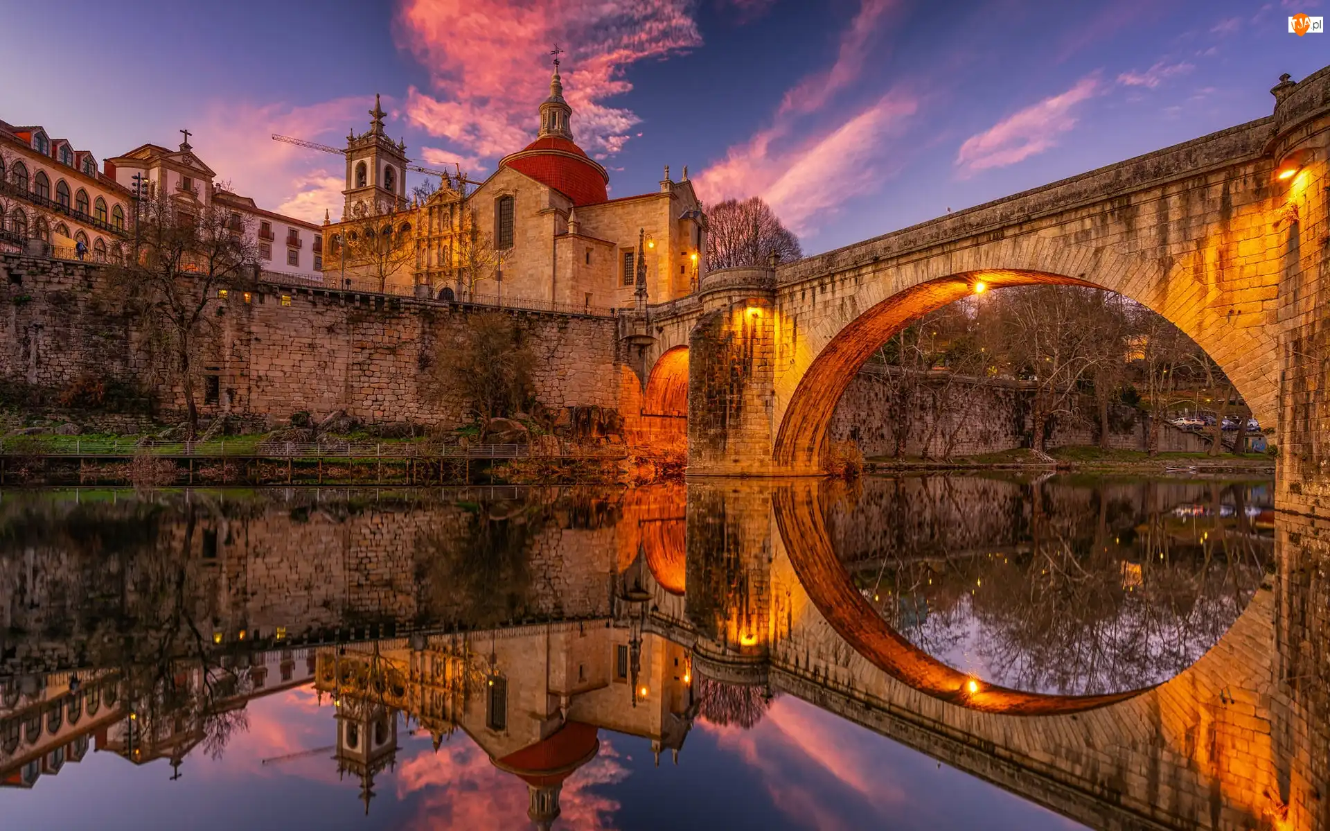 Odbicie, Rzeka Tamega, Klasztor, Amarante, Most, Kościół, Portugalia, Ponte Sao Goncalo