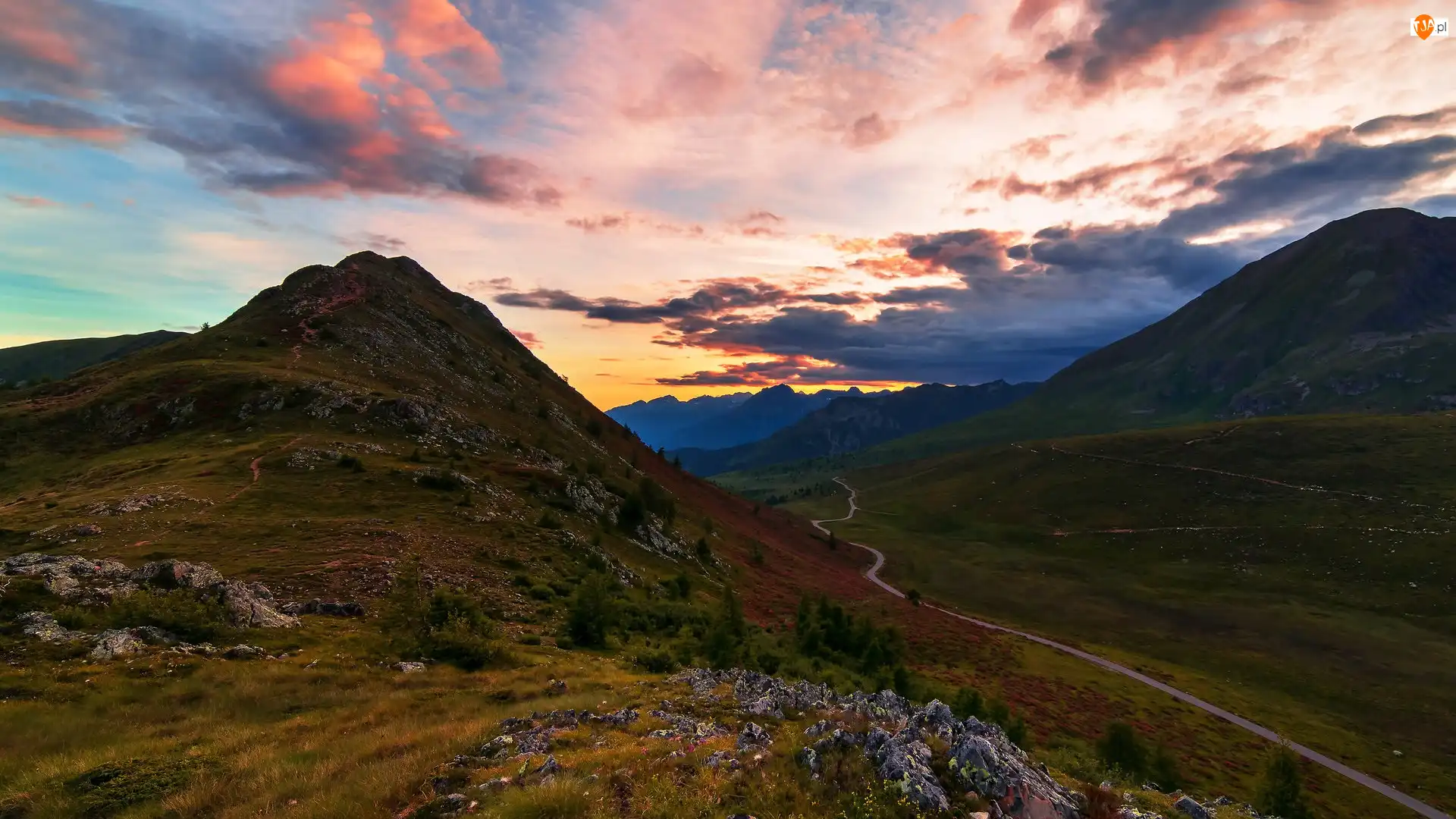 Włochy, Mortirolo Pass, Niebo, Skały, Kolorowe, Góry, Alpy, Przełęcz, Droga