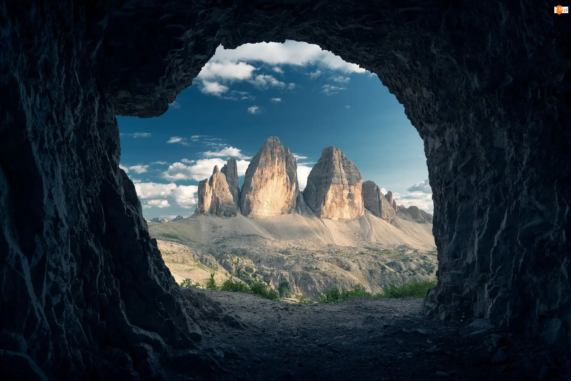 Skała, Jaskinia, Włochy, Góry, Dolomity, Tre Cime di Lavaredo, Masyw
