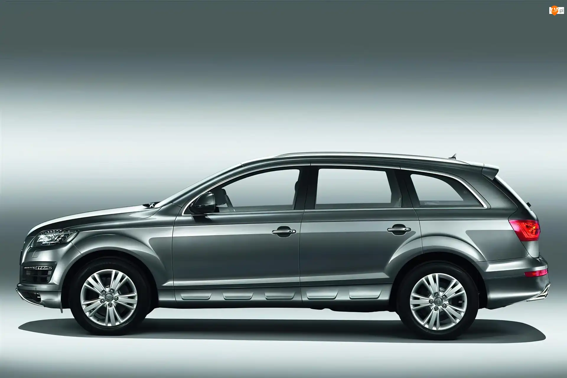 Progów, Audi Q7, Osłony