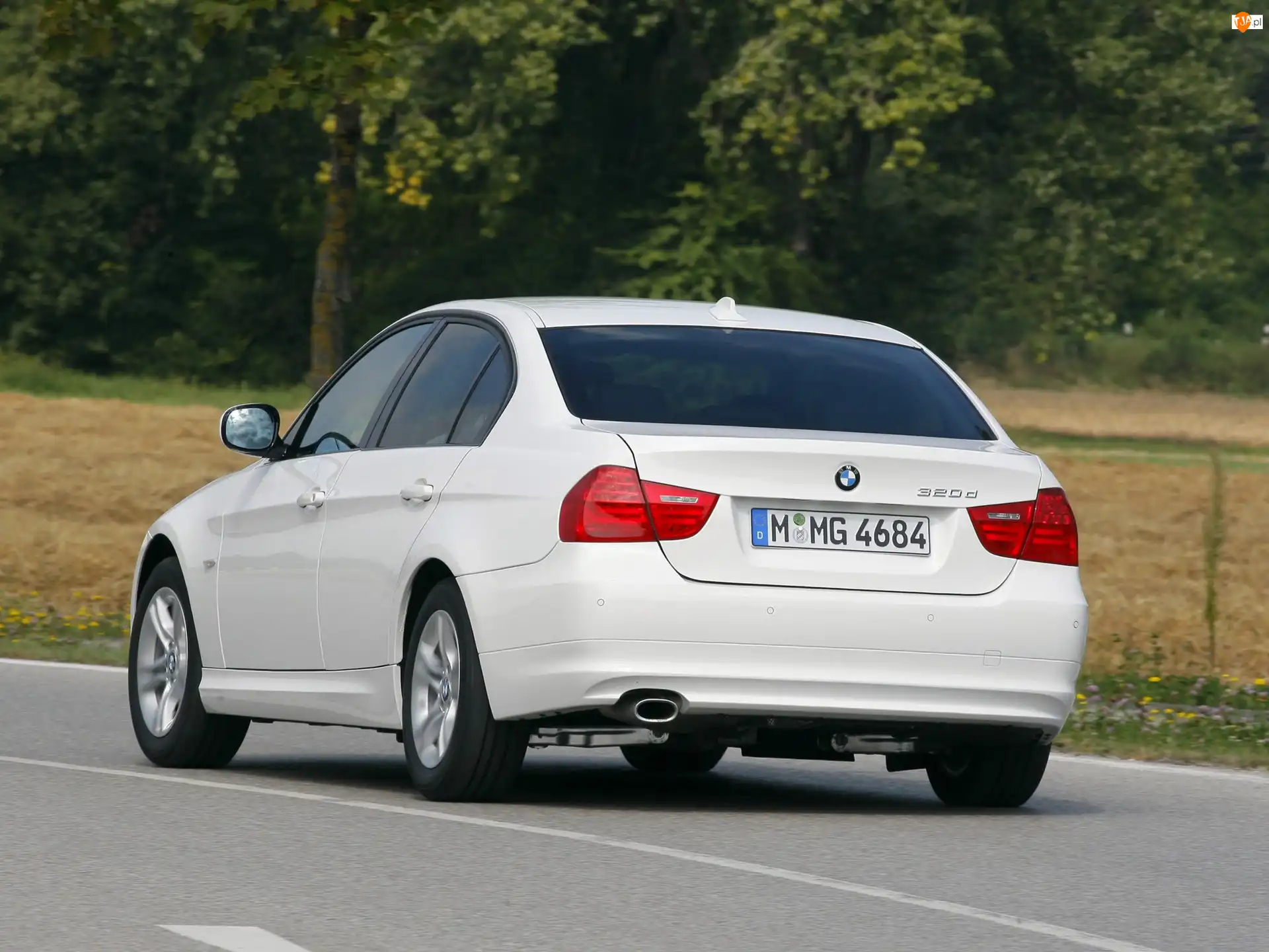 Modelu 
, Tył, BMW E90, Oznaczenie