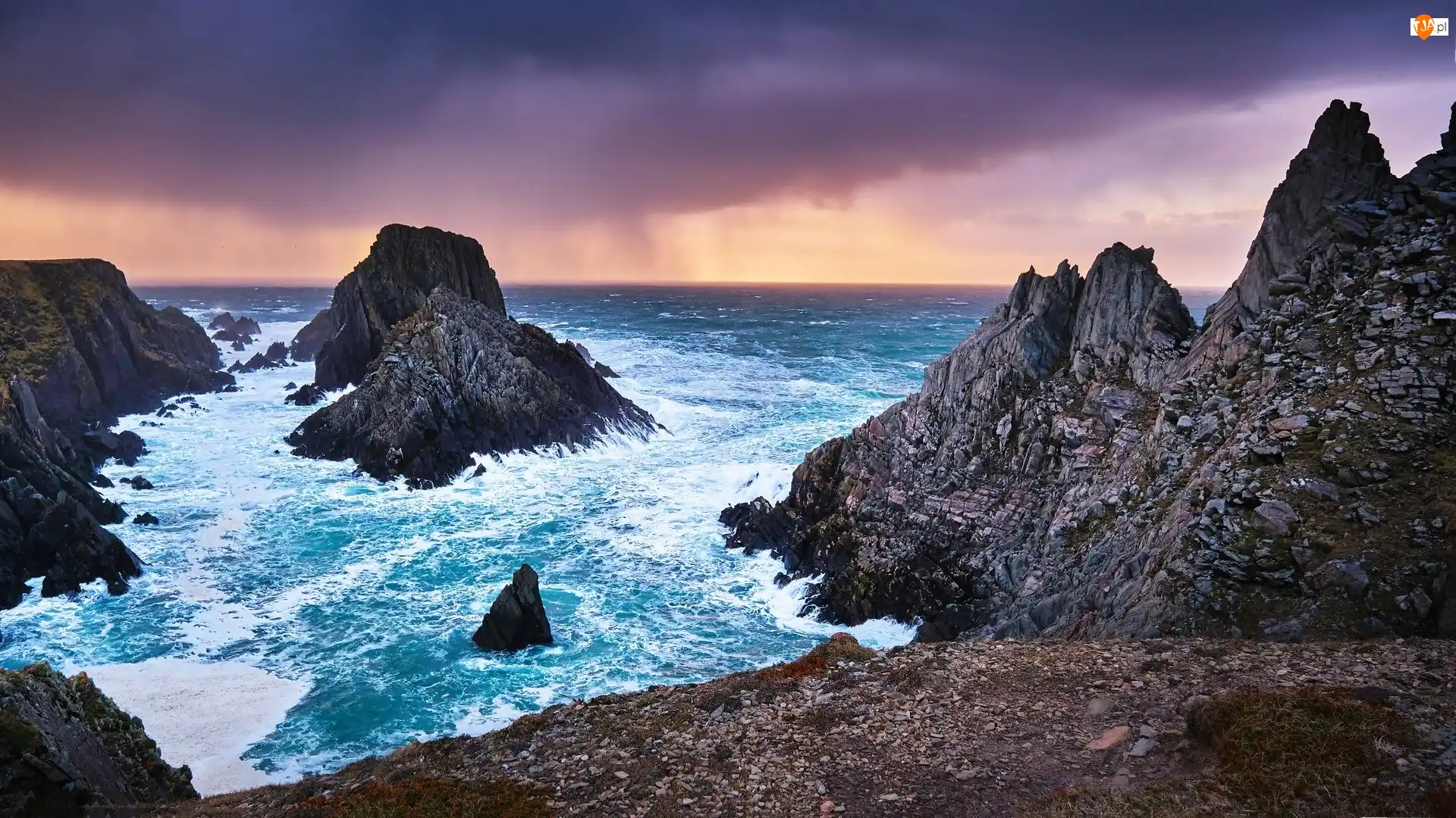 Chmury, Morze, Przylądek Malin Head, Irlandia, Skały, Donegal