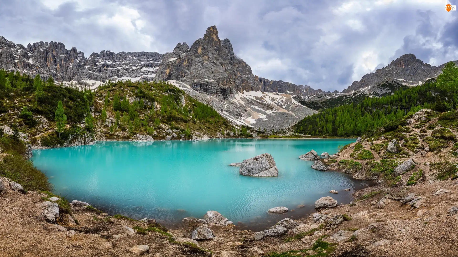 Prowincja Belluno, Góry, Kamienie, Włochy, Jezioro Sorapis, Masyw Sorapiss, Dolomity