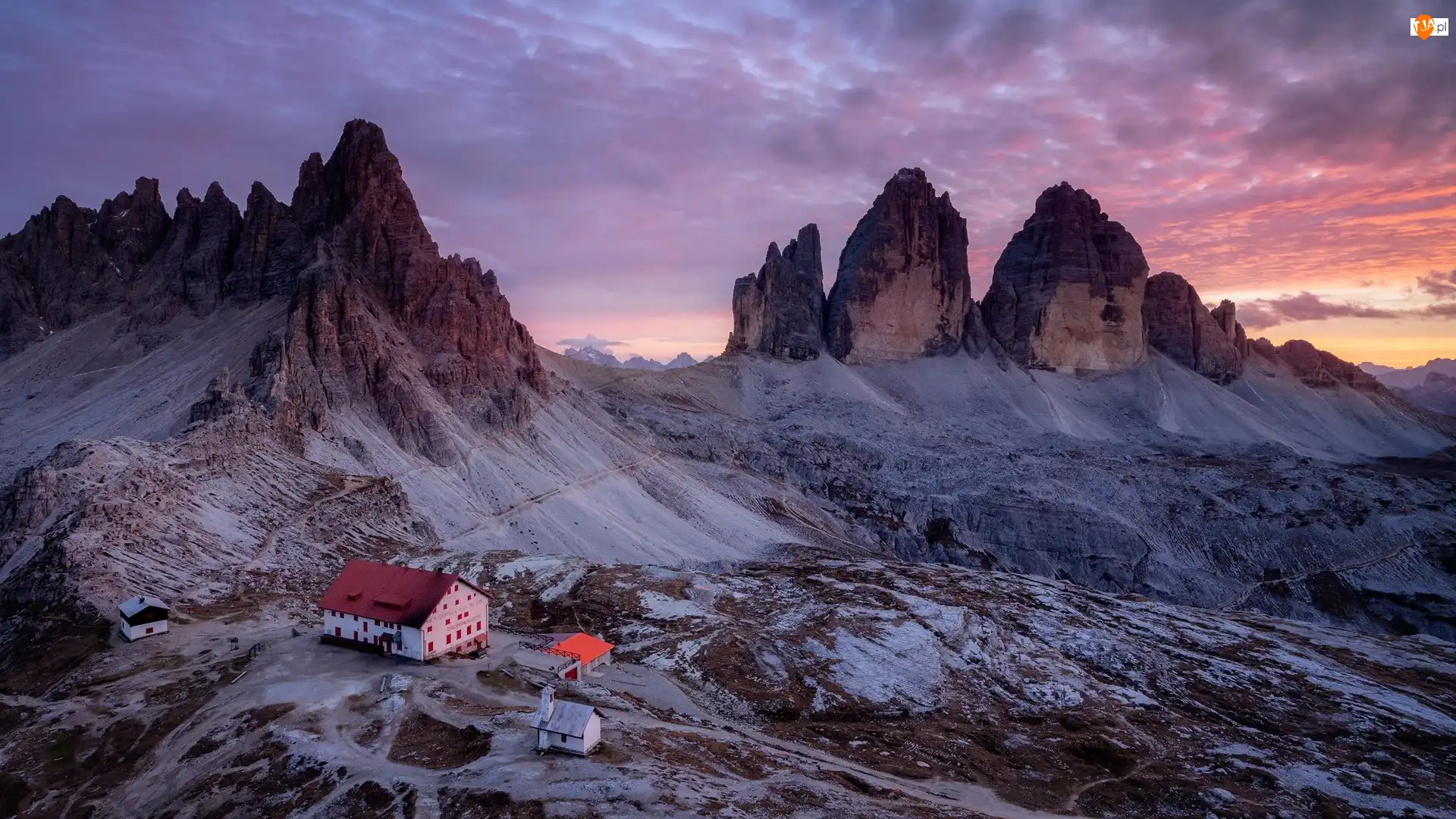 Góry, Włochy, Dolomity, Chmury, Tre Cime di Lavaredo, Dom
