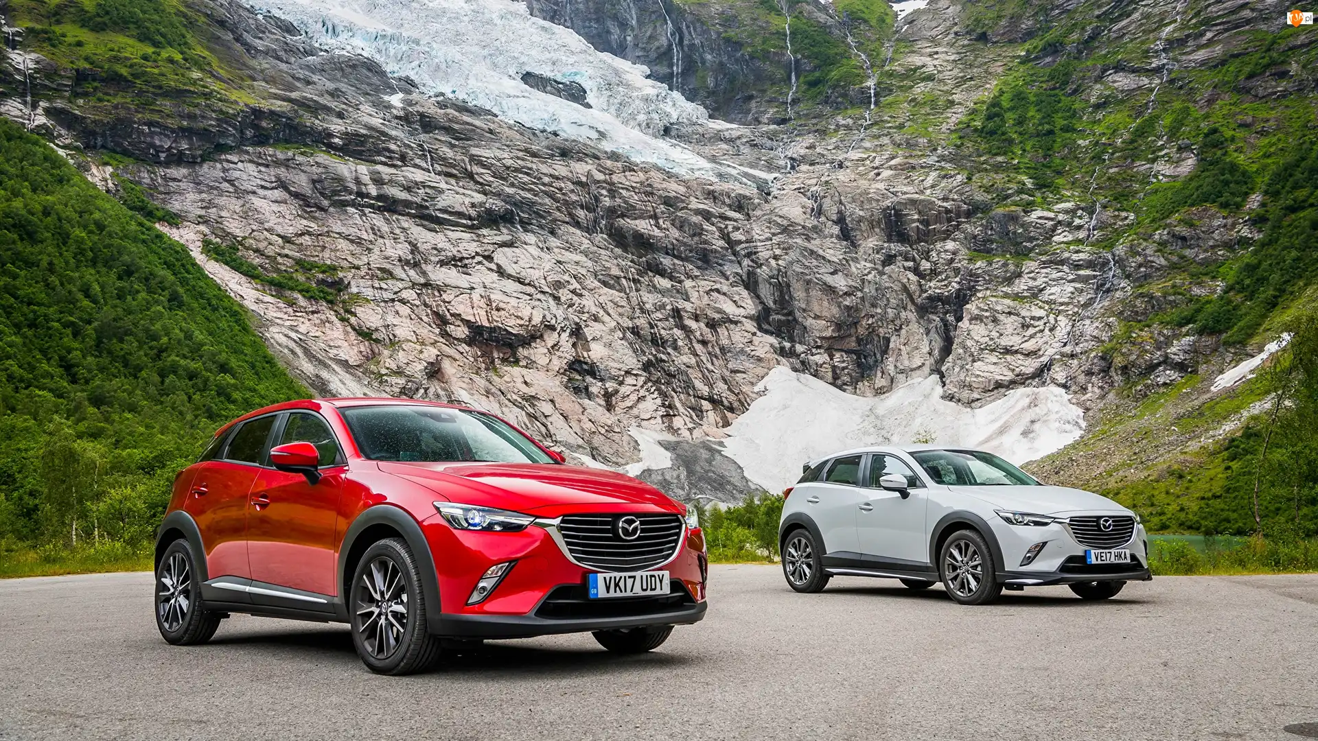 Góry, Czerwona, Biała, Mazda CX-3