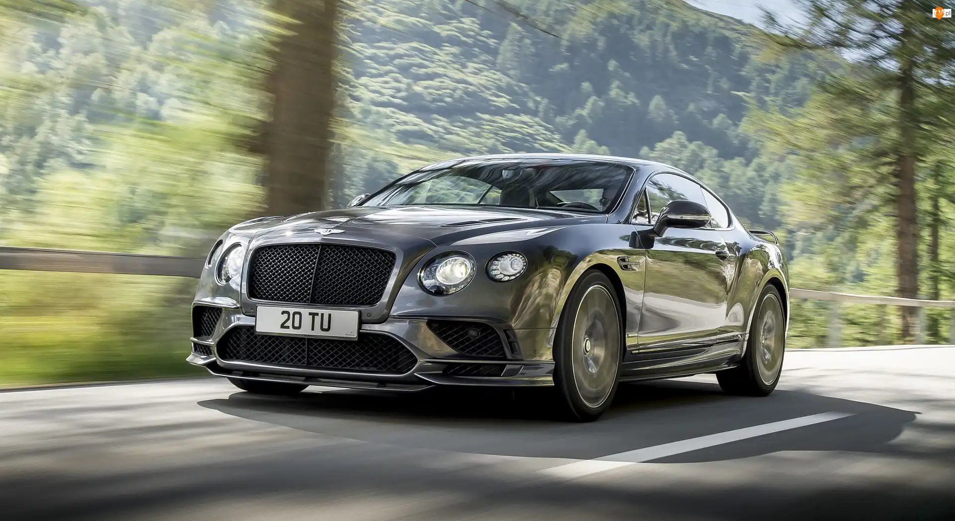 Droga, Bentley Continental Supersports, 2017