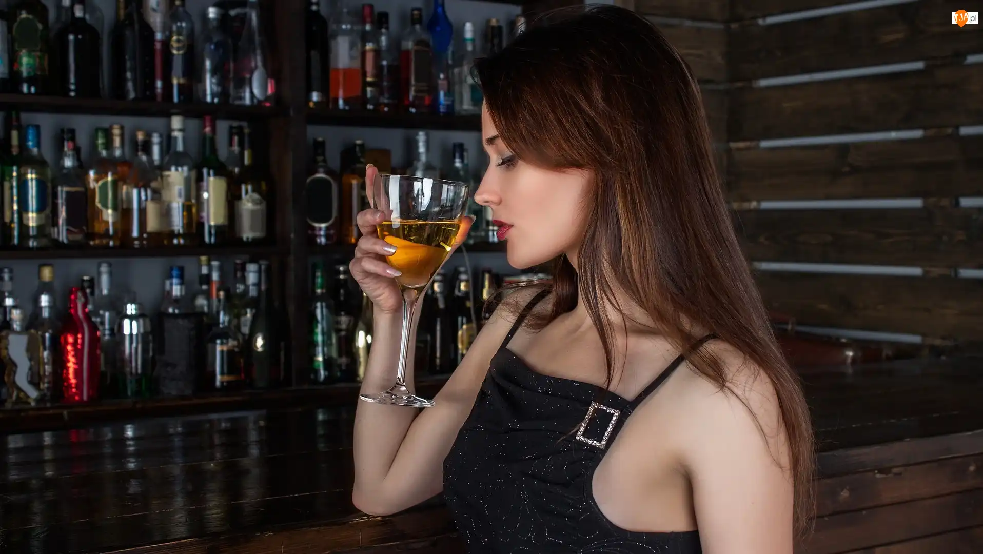 Alkohol, Kobieta