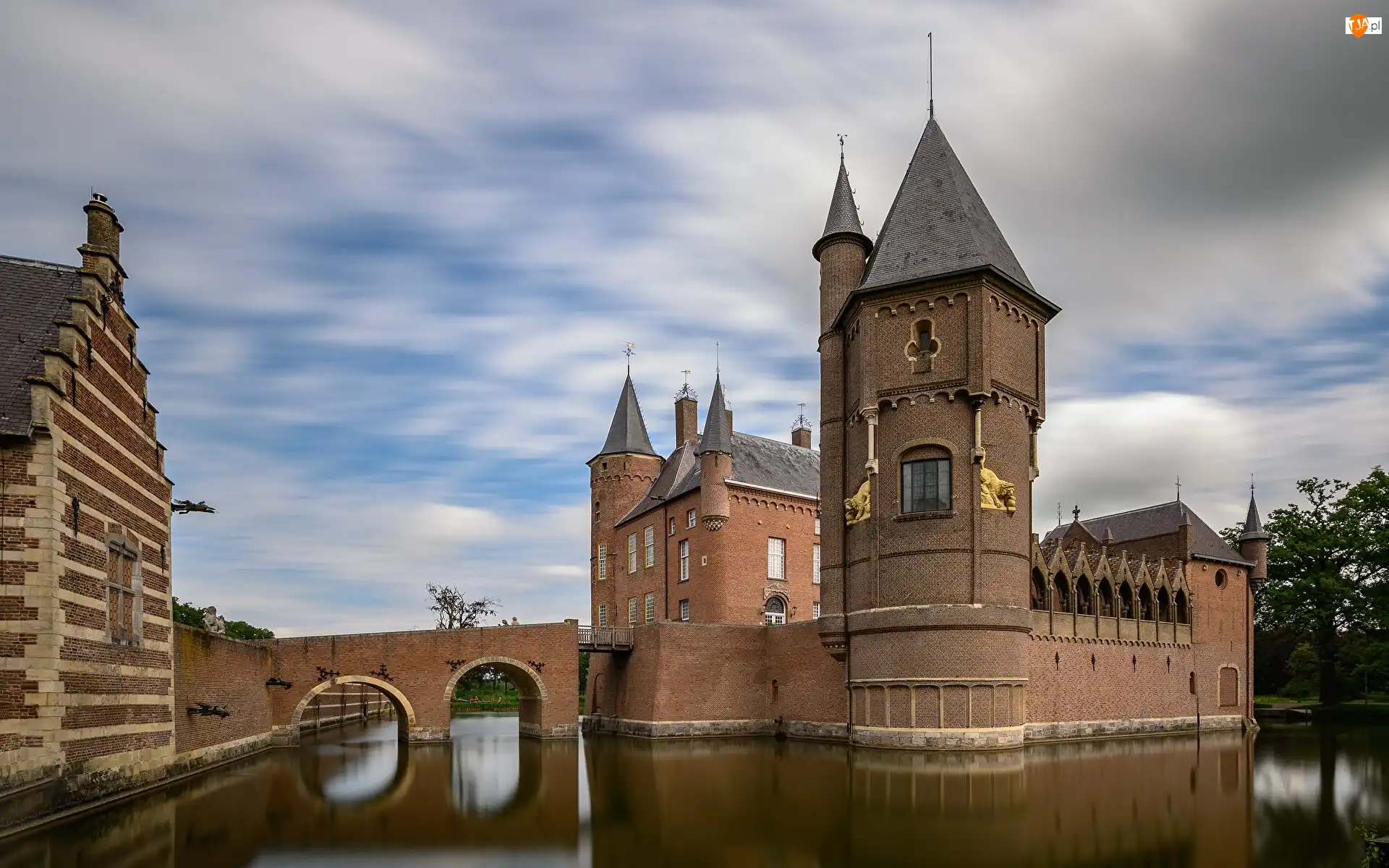 Brabancja Północna, Pond Heeswijk, Chmury, Holandia, Niebo, Wieża, Zamek Heeswijk