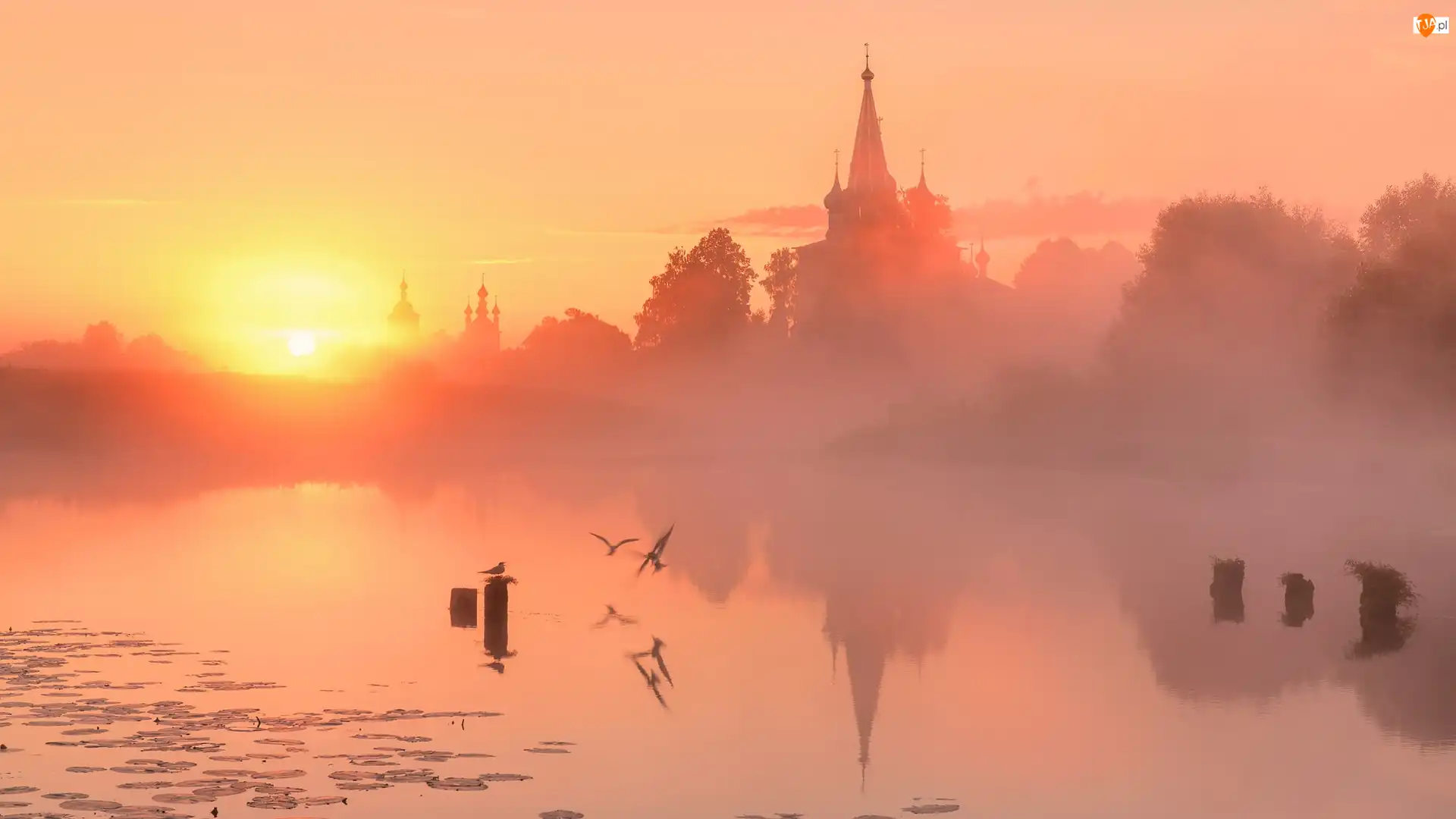 Rzeka Teza, Mgła, Rosja, Wschód słońca, Obwód iwanowski, Wieś Dunilovo, Cerkiew