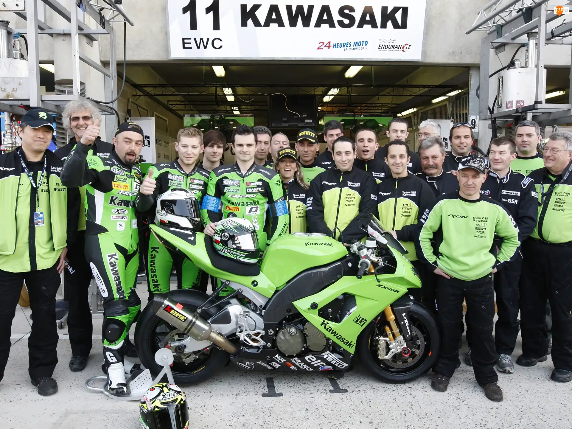 Kawasaki Ninja ZX-10R, Zespół