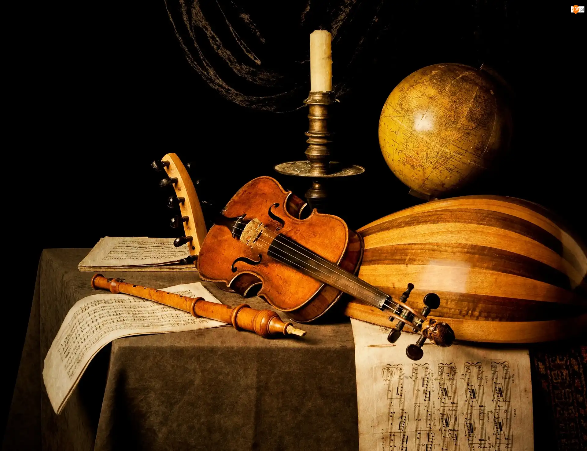 Globus, Instrumenty, Nuty, Świecznik, Świeca, Skrzypce, Bałałajka, Kompozycja, Flet