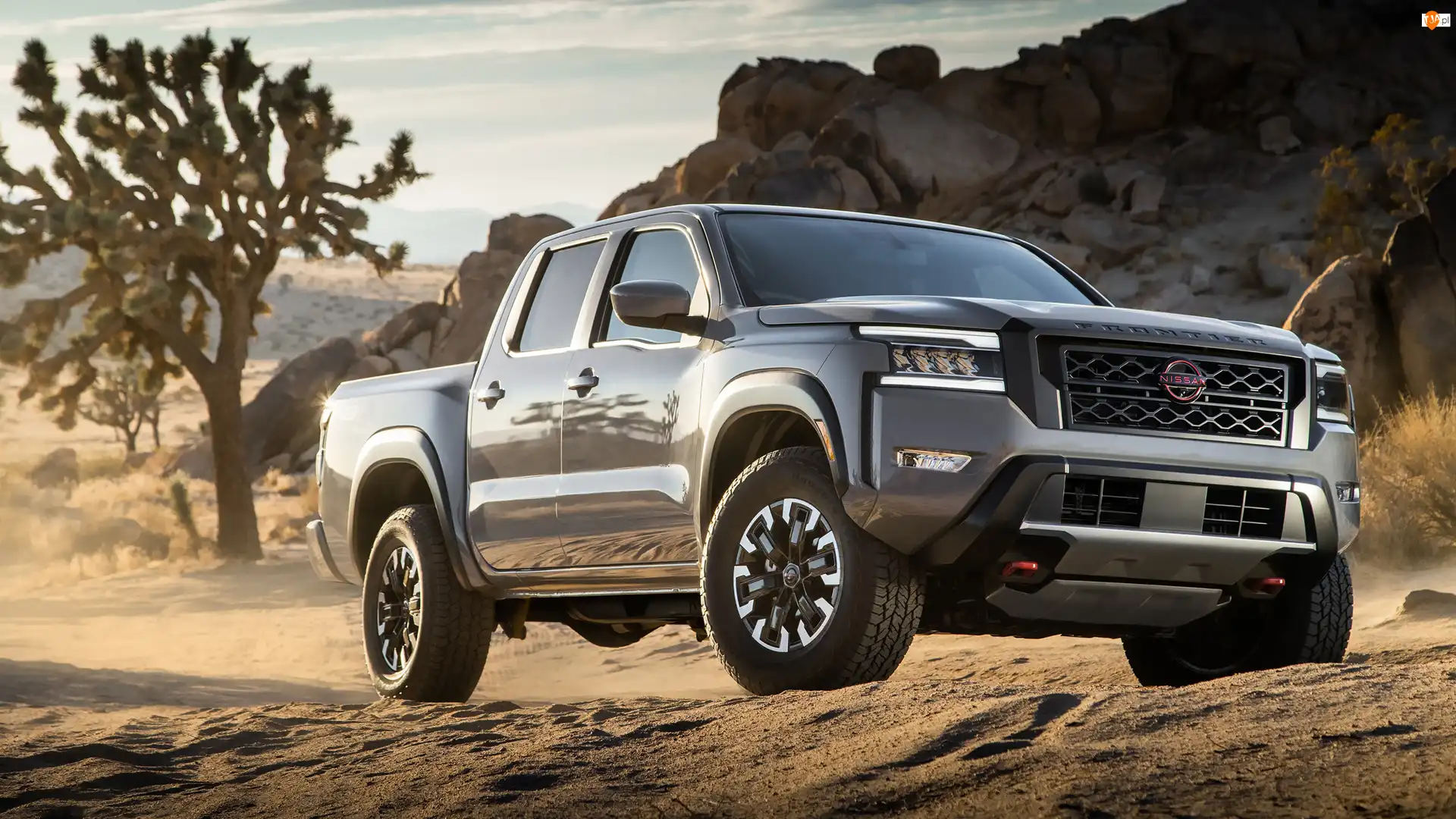 Przód, Nissan Frontier