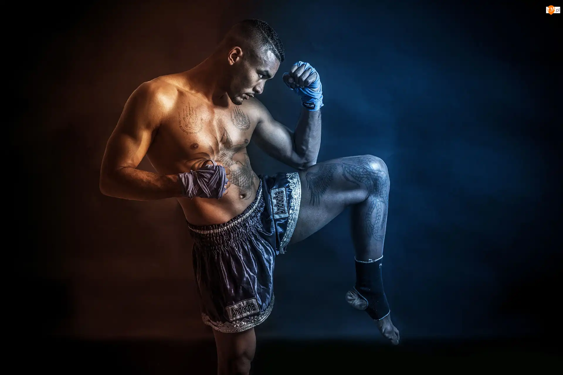 Tatuaż, Trening, Stuka walki Muay Thai, Samuel Andoche