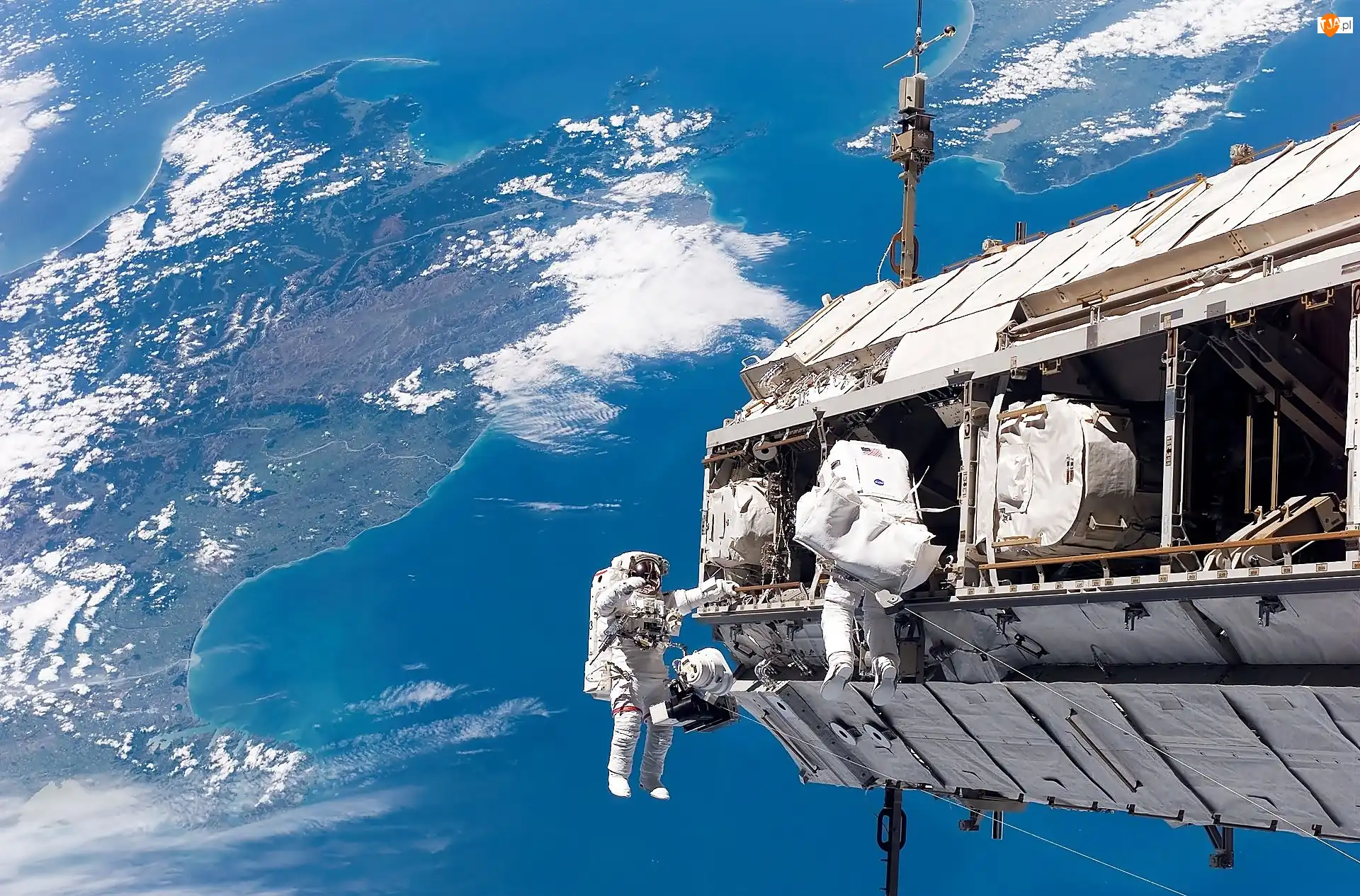 Ziemia, Satelita, Kosmos, Astronauci