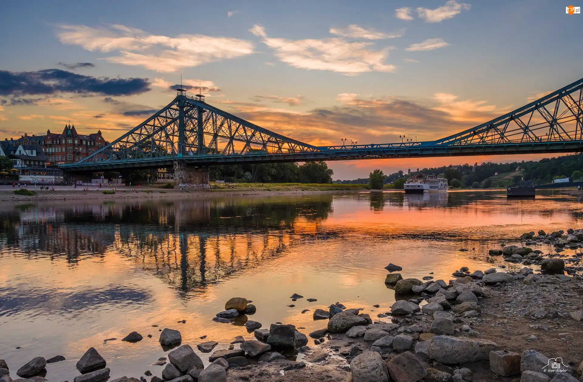 Chmury, Drezno, Kamienie, Loschwitz Bridge, Brzeg, Rzeka Łaba, Statek, Niemcy, Most