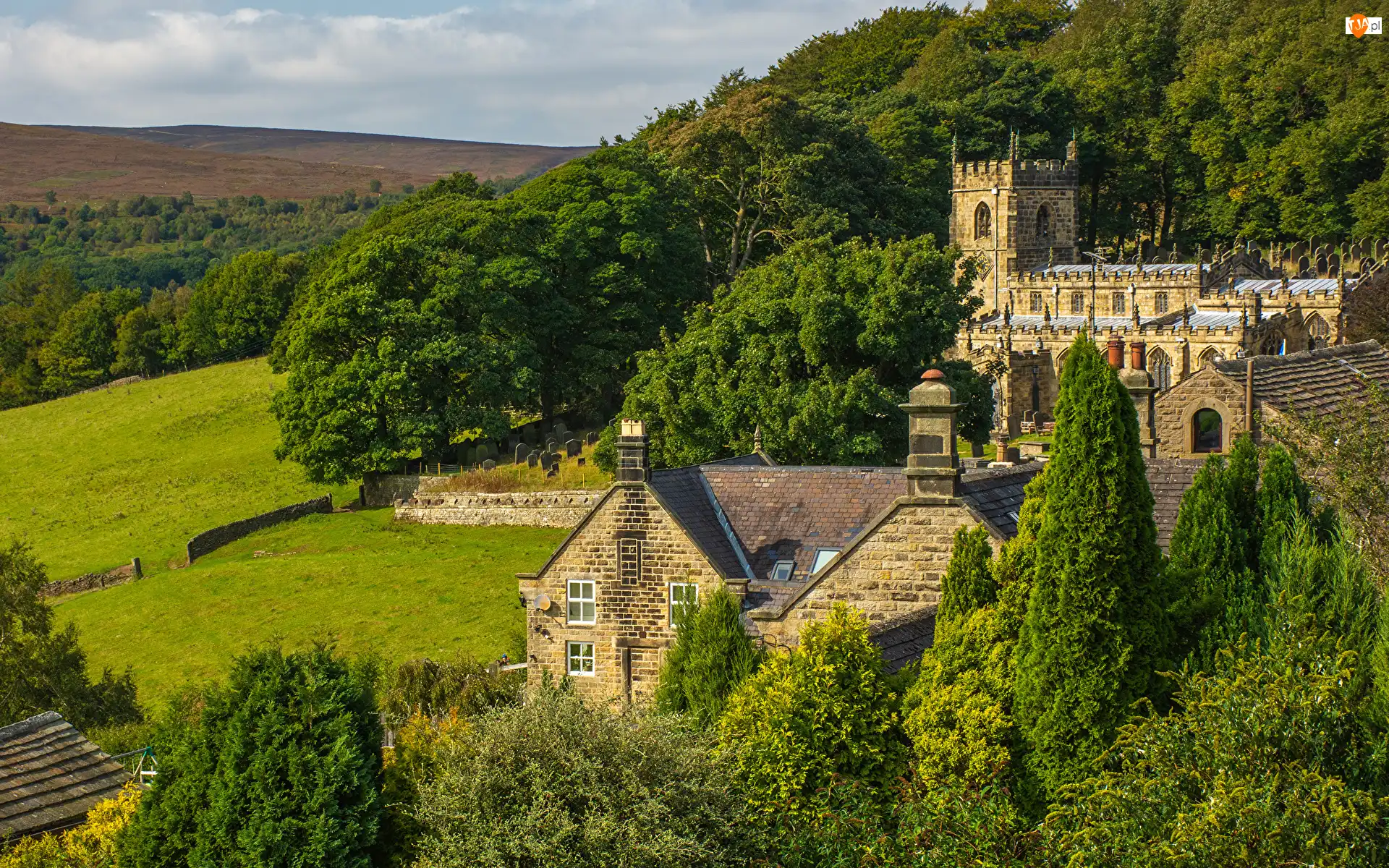 South Yorkshire, Anglia, Kościół św Mikołaja, Drzewa, High Bradfield, Wieża