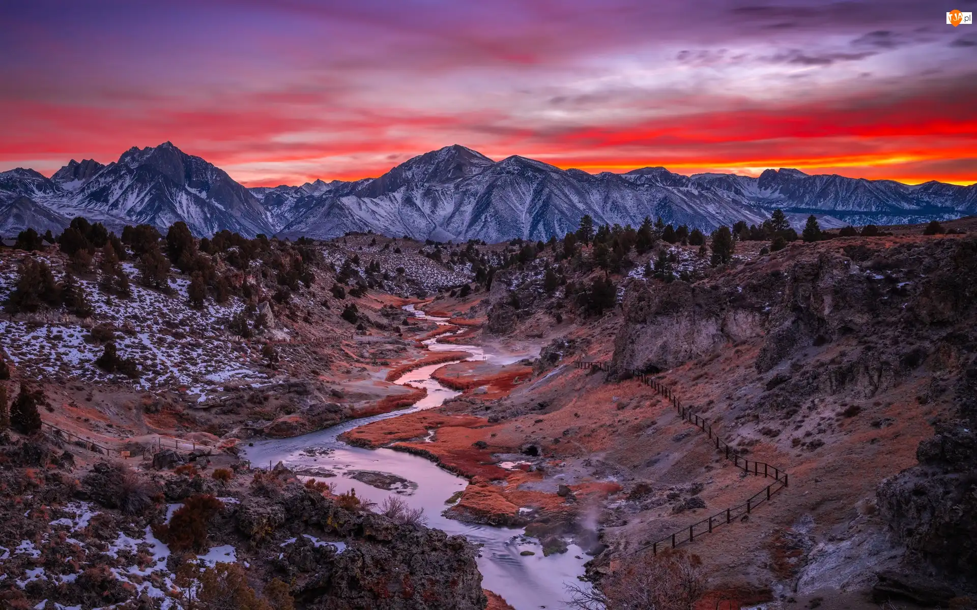 Miejscowość Mammoth Lakes, Dolina, Lasy państwowe, Rzeka, Kalifornia, Inyo National Forest, Góry, Stany Zjednoczone, Hot Creek, Hrabstwo Mono, Zachód słońca